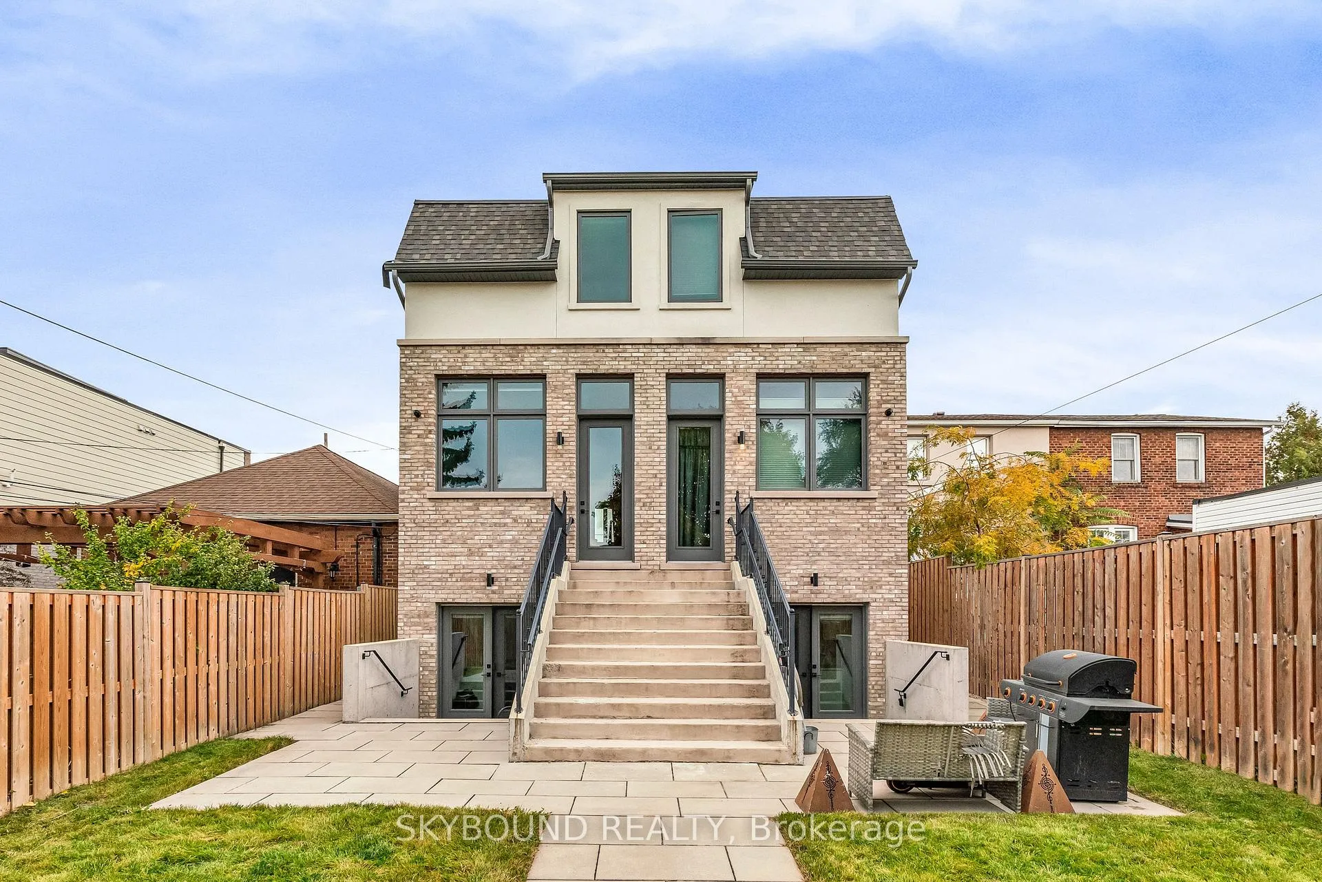 Photo 2 of Unit B, 323 Mortimer Avenue, Toronto, Danforth Village-East York — HOMEH