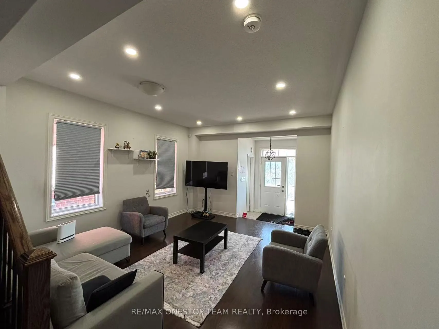 Photo 3 of 516 Threshing Mill Boulevard, Oakville, Joshua Meadows — HOMEH