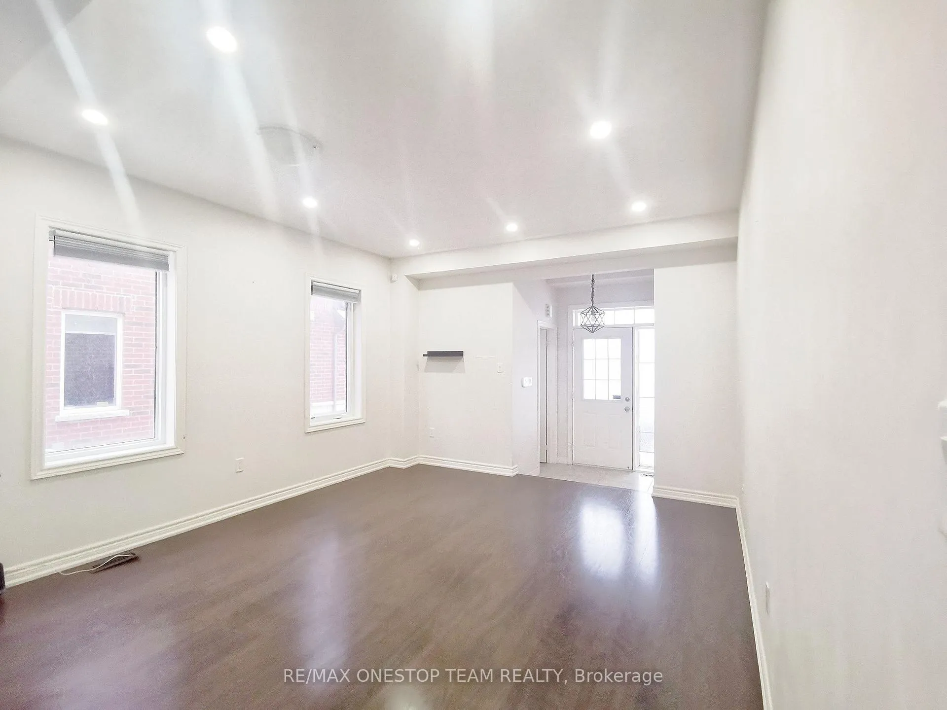 Photo 13 of 516 Threshing Mill Boulevard, Oakville, Joshua Meadows — HOMEH