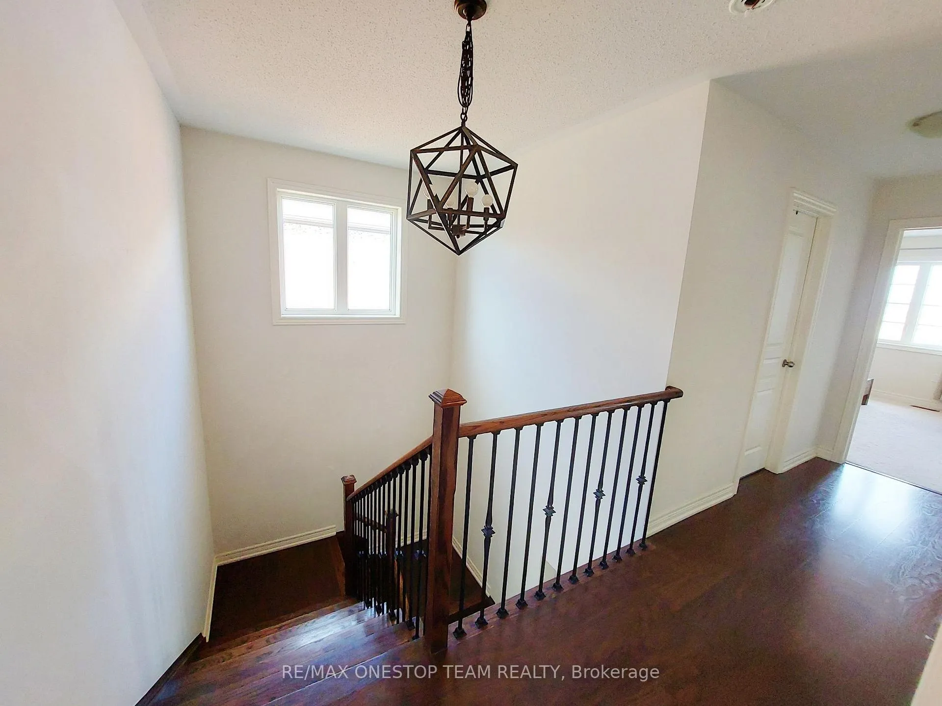Photo 19 of 516 Threshing Mill Boulevard, Oakville, Joshua Meadows — HOMEH