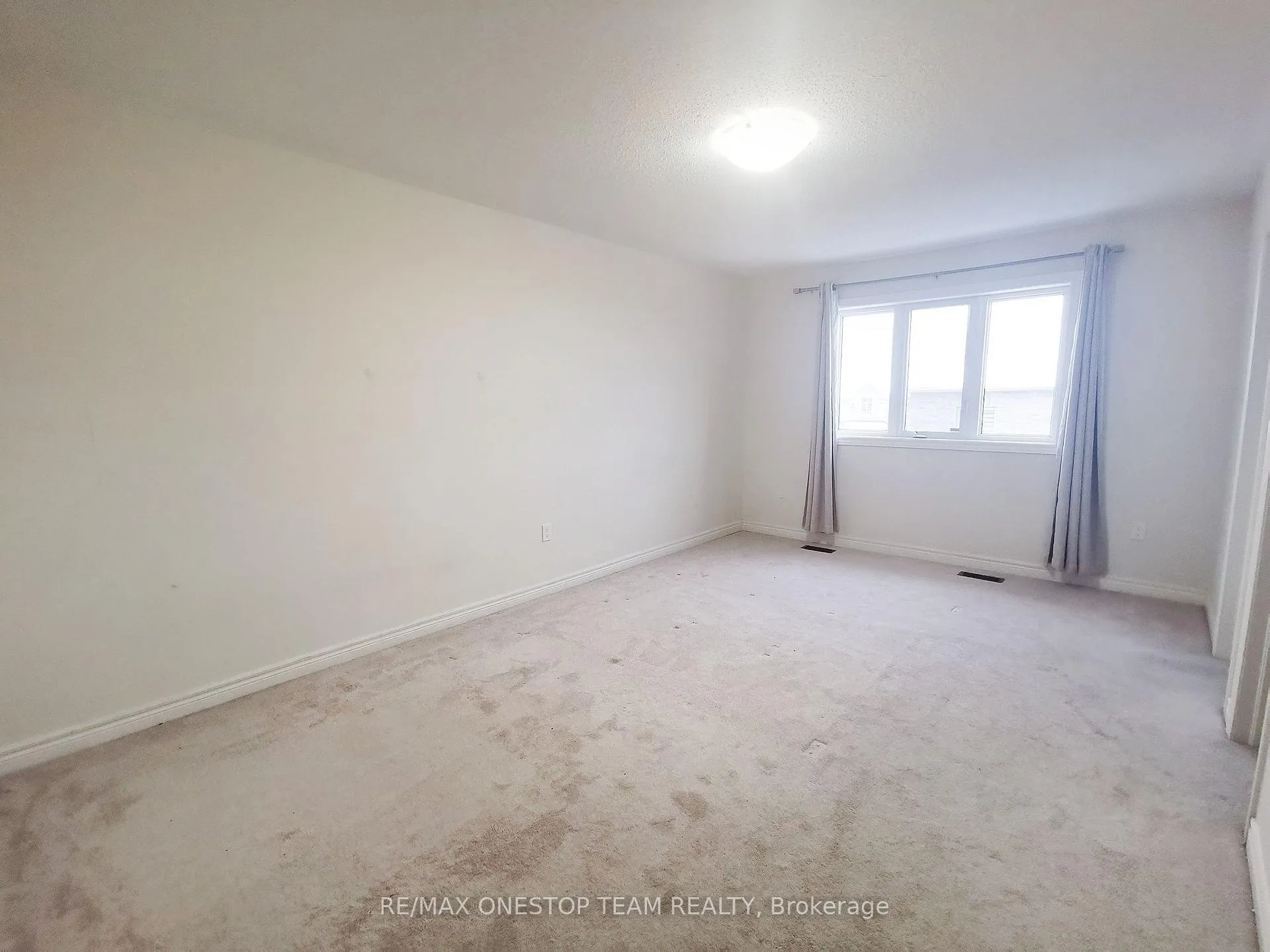 Photo 20 of 516 Threshing Mill Boulevard, Oakville, Joshua Meadows — HOMEH