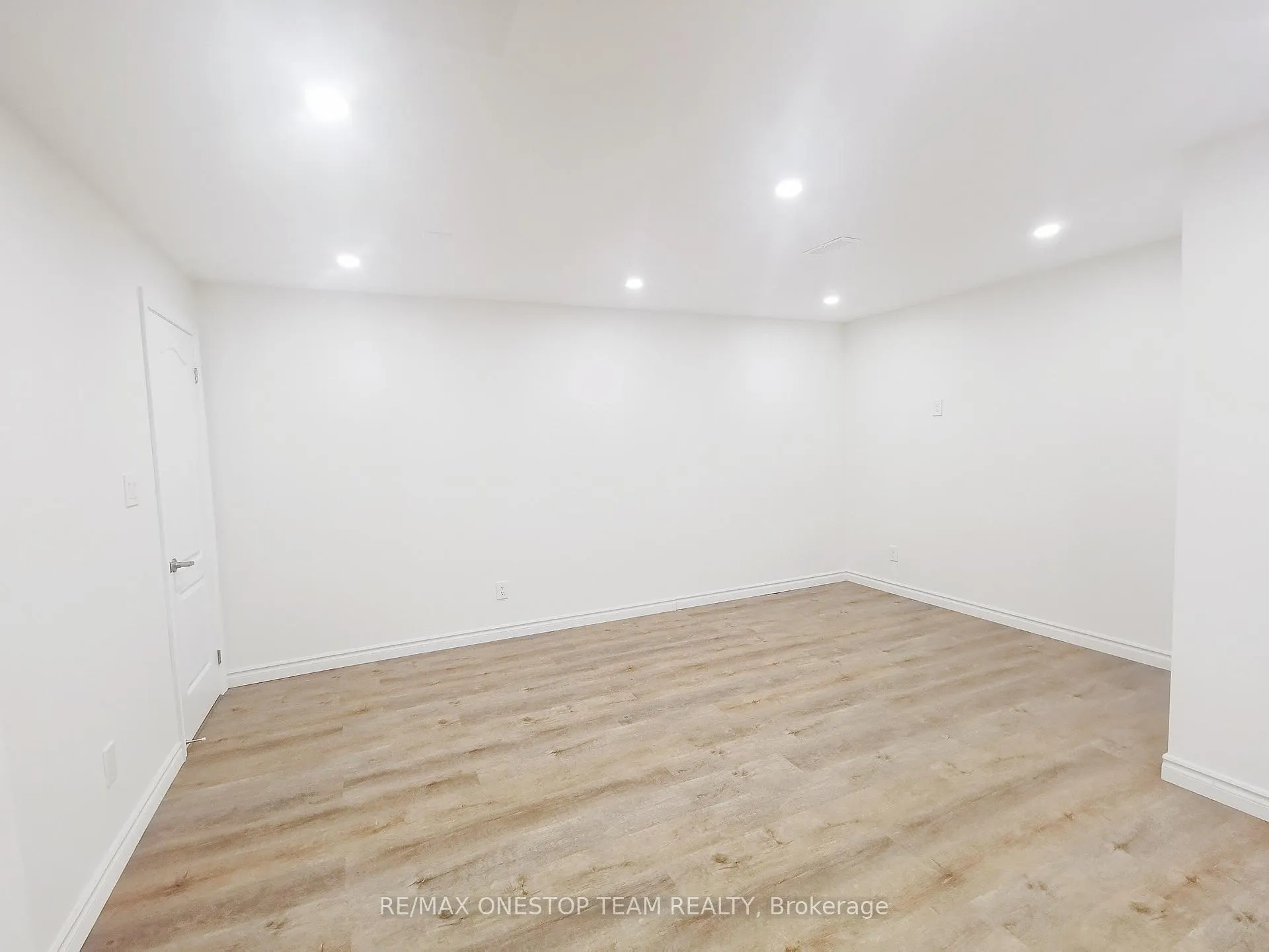 Photo 31 of 516 Threshing Mill Boulevard, Oakville, Joshua Meadows — HOMEH