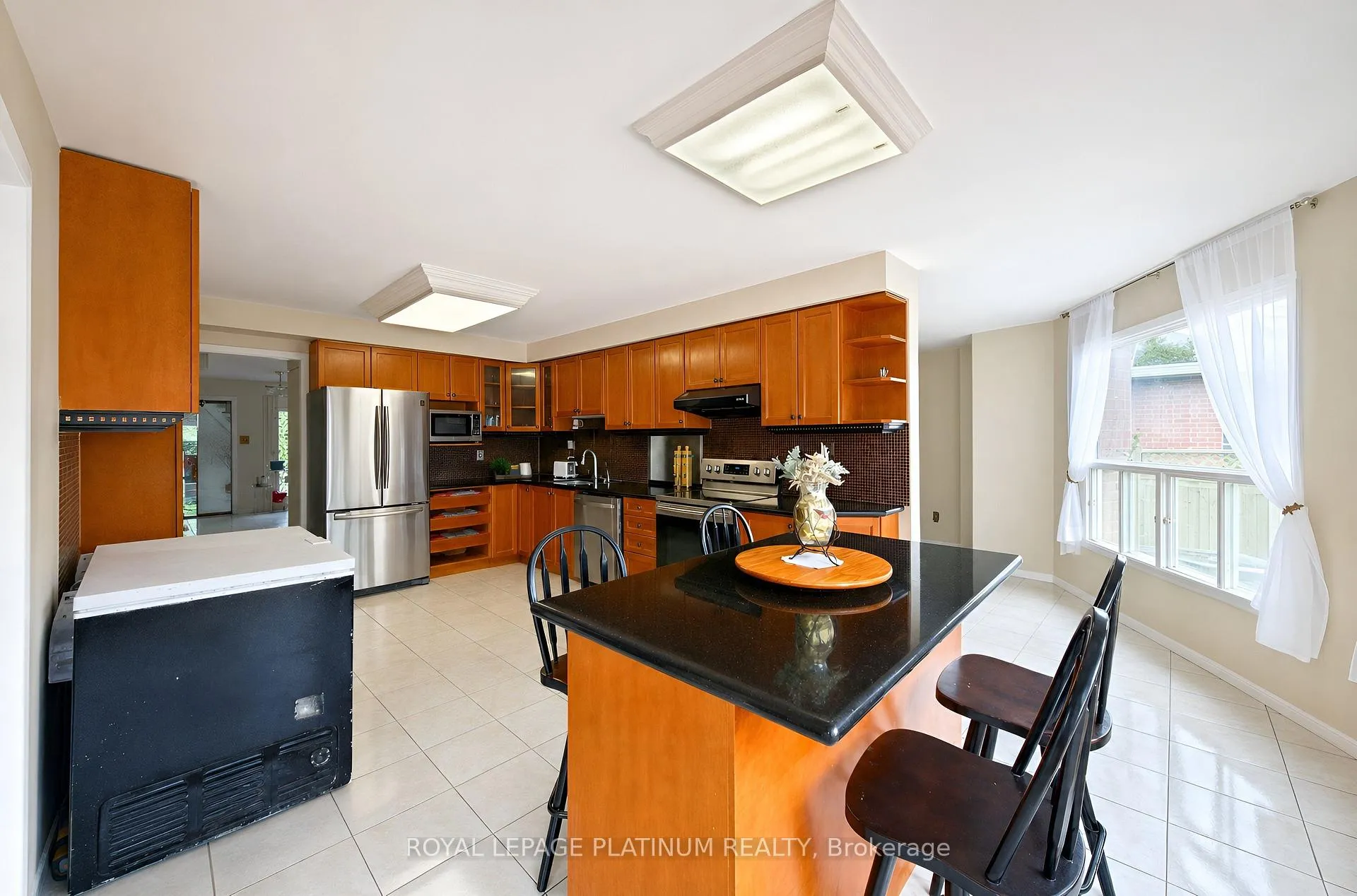 Photo 14 of 12 O'hara Place, Brampton, Fletcher's Creek South — HOMEH
