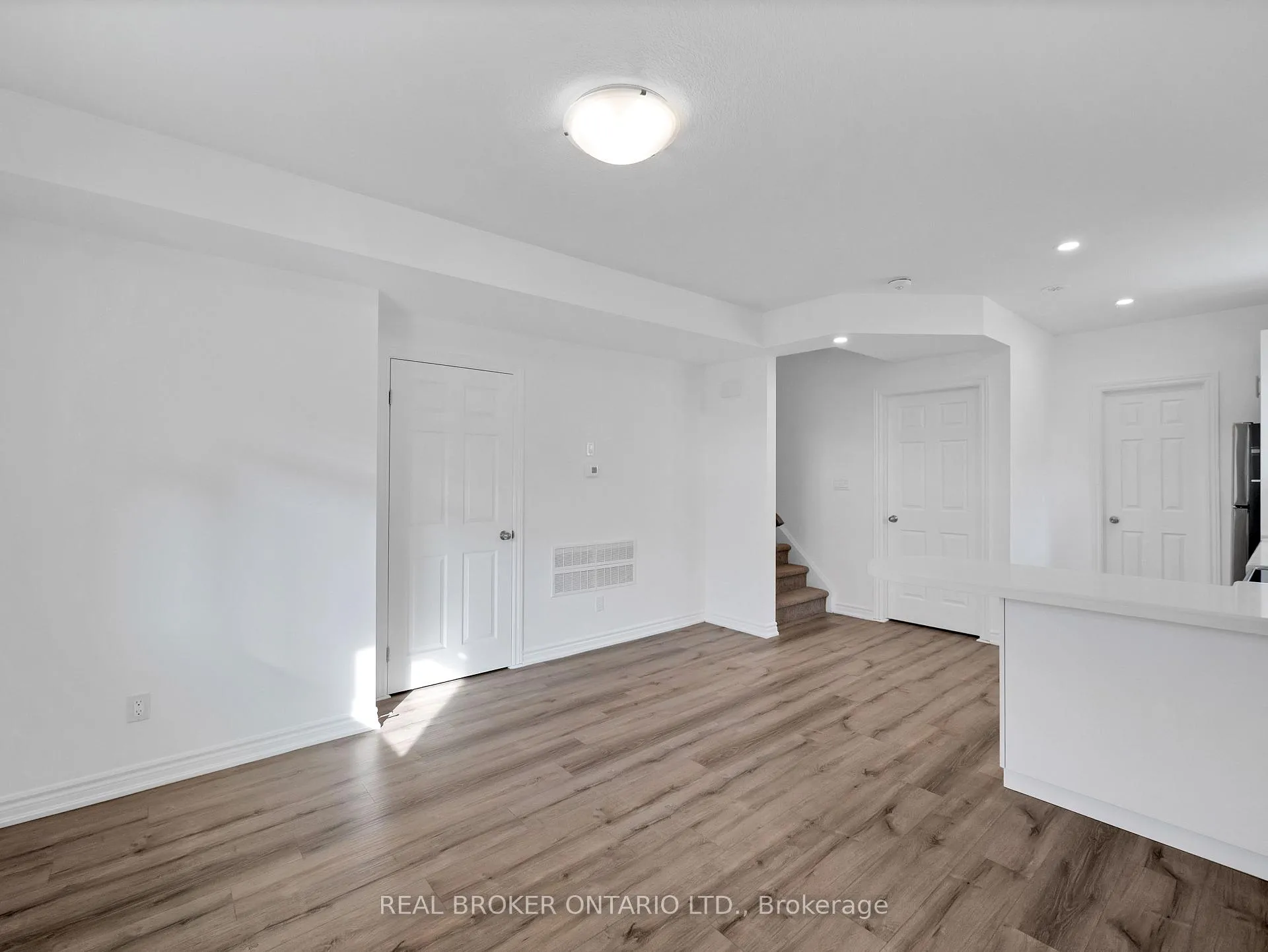 Photo 7 of Unit 6A, 164 Heiman Street, Kitchener, Southdale — HOMEH