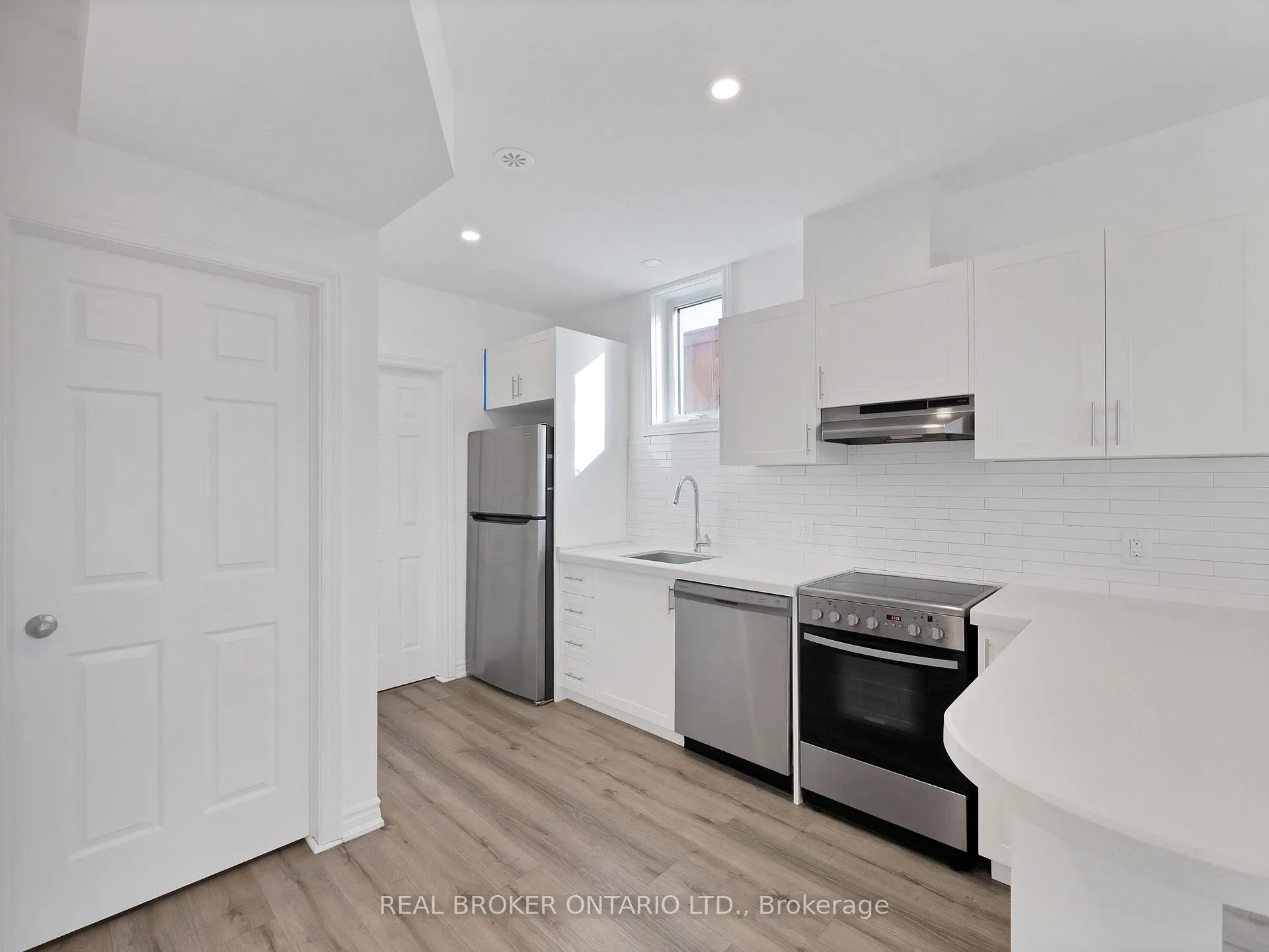 Photo 11 of Unit 6A, 164 Heiman Street, Kitchener, Southdale — HOMEH