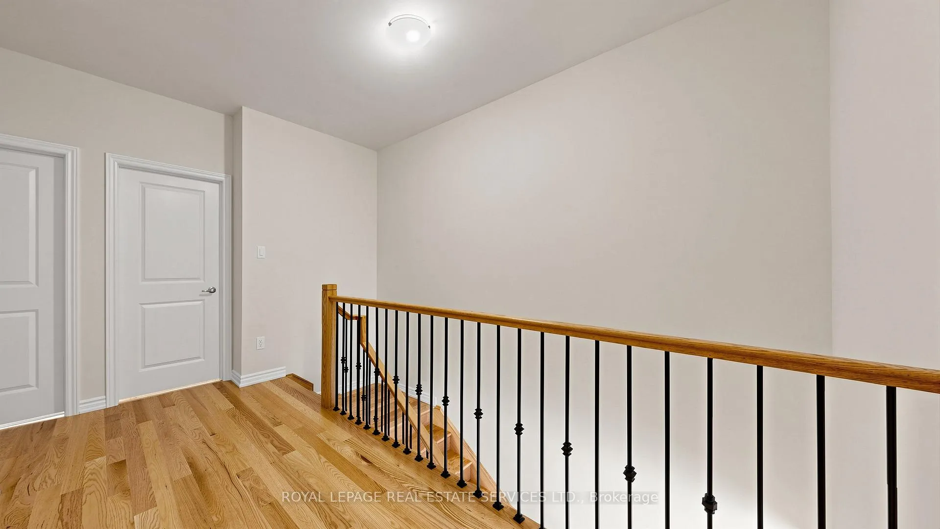 Photo 16 of 1413 Oakmont Common, Burlington, Tyandaga — HOMEH