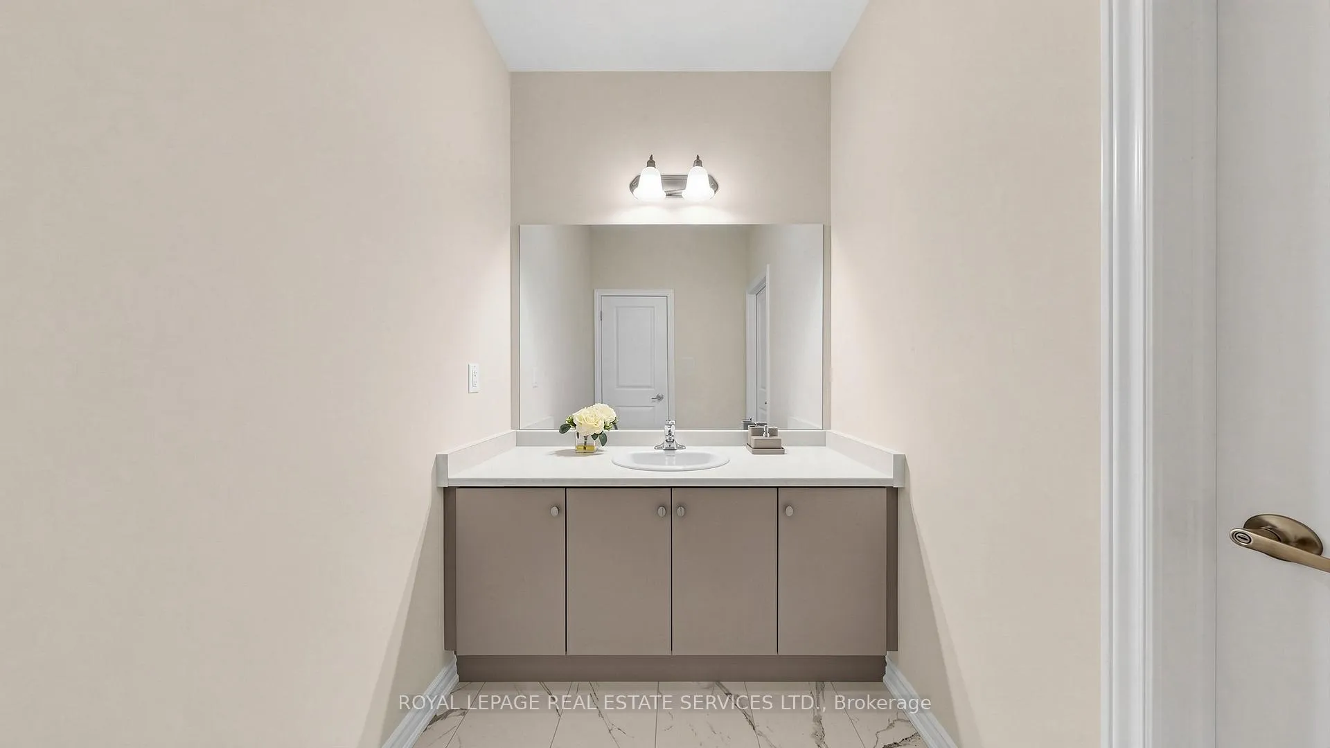 Photo 28 of 1413 Oakmont Common, Burlington, Tyandaga — HOMEH