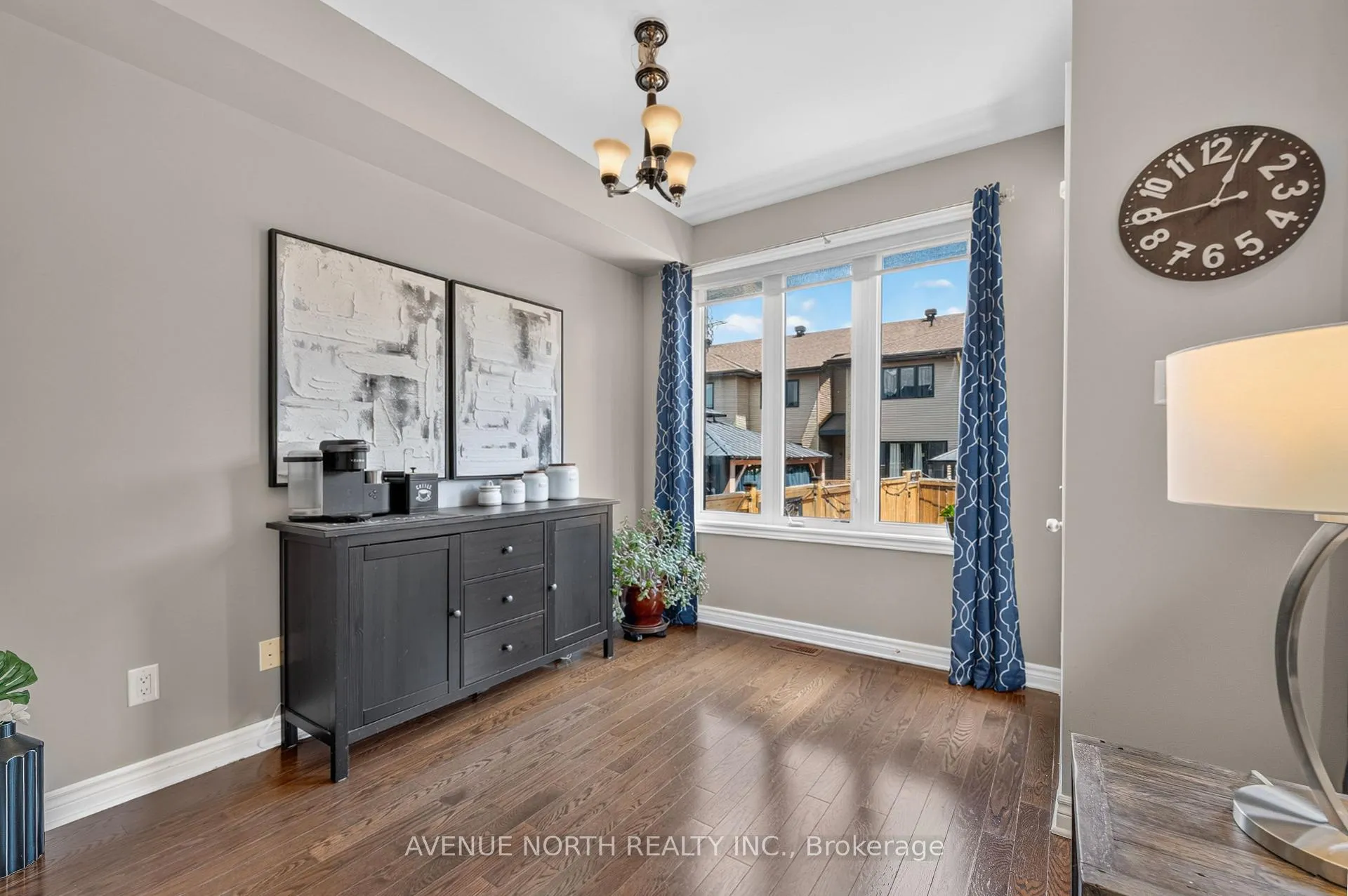 Photo 13 of 519 Rouncey Road, Ottawa, Kanata - Emerald Meadows/Trailwest — HOMEH