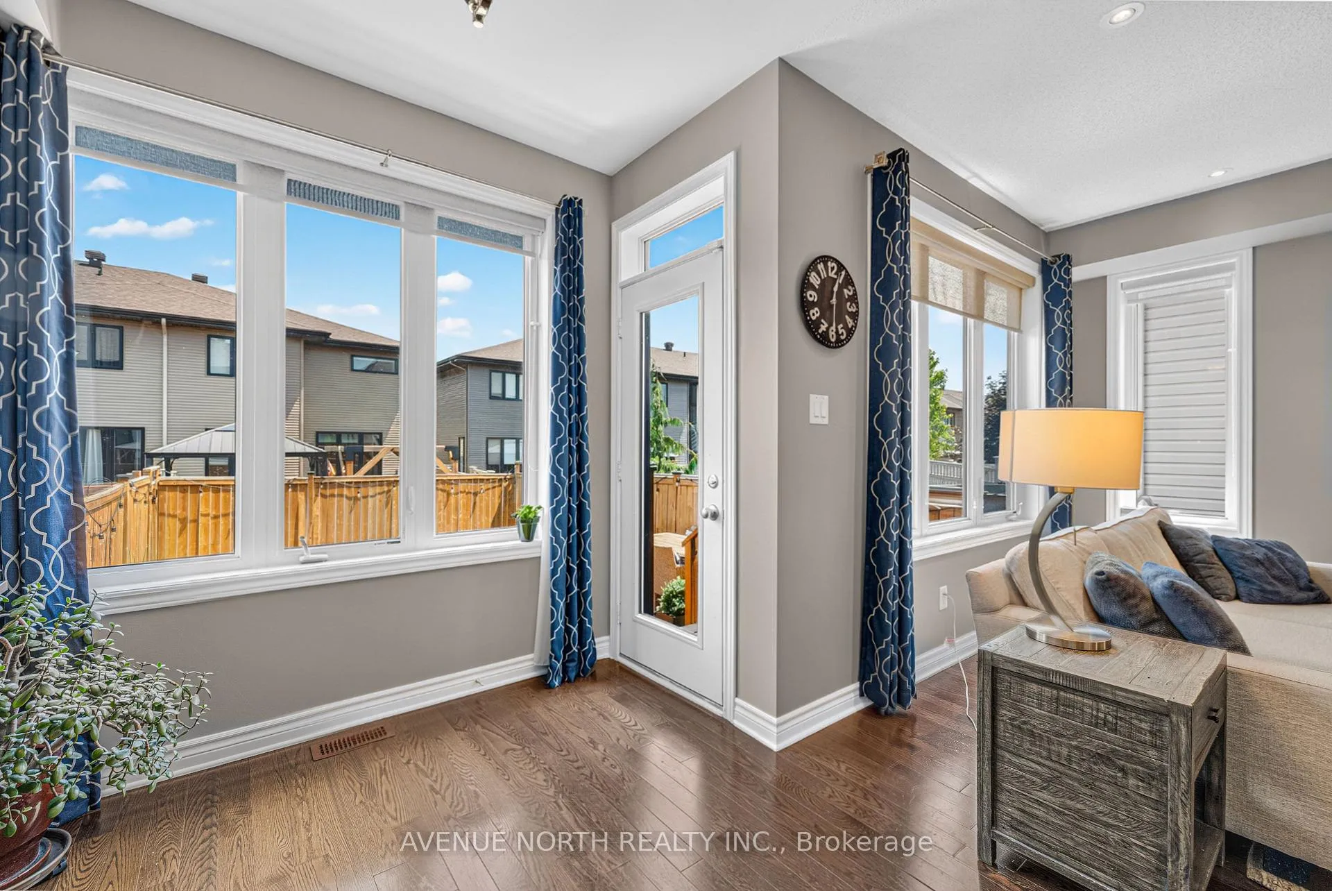 Photo 14 of 519 Rouncey Road, Ottawa, Kanata - Emerald Meadows/Trailwest — HOMEH