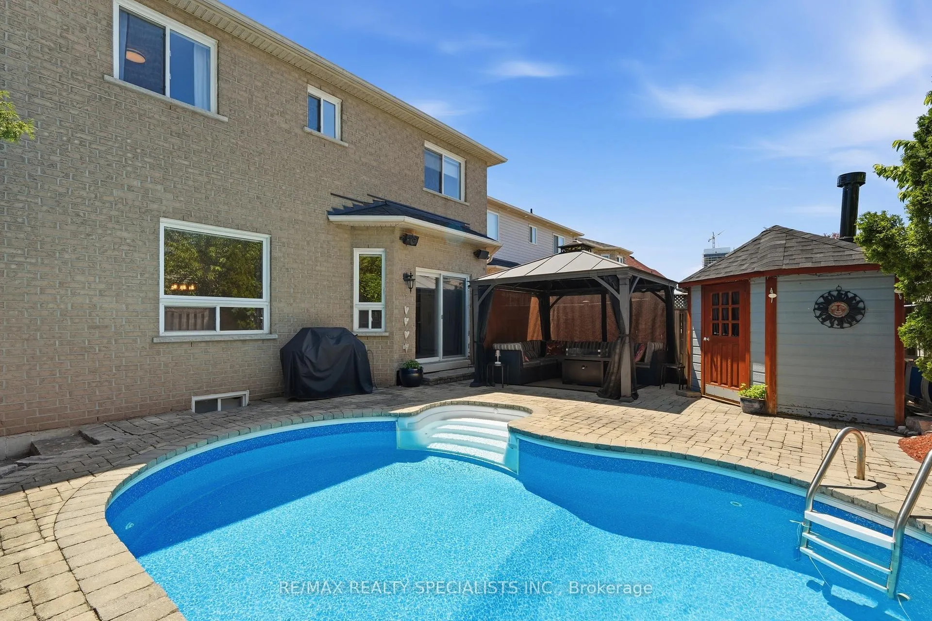 Photo 38 of 212 Ellis Crescent, Milton, Dempsey — HOMEH