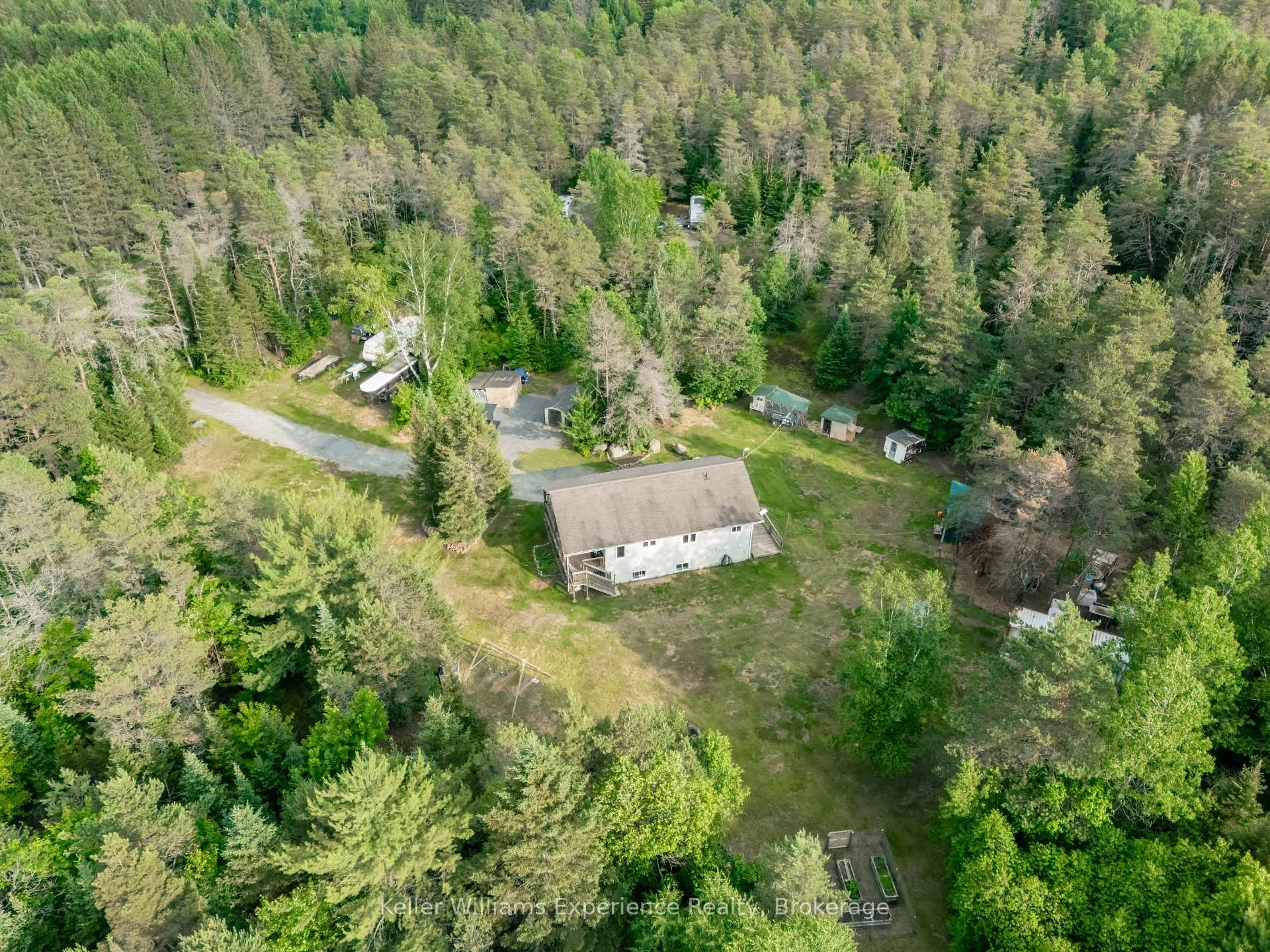 Photo 1 of 235 Rock Point Road, Kearney, Proudfoot — HOMEH