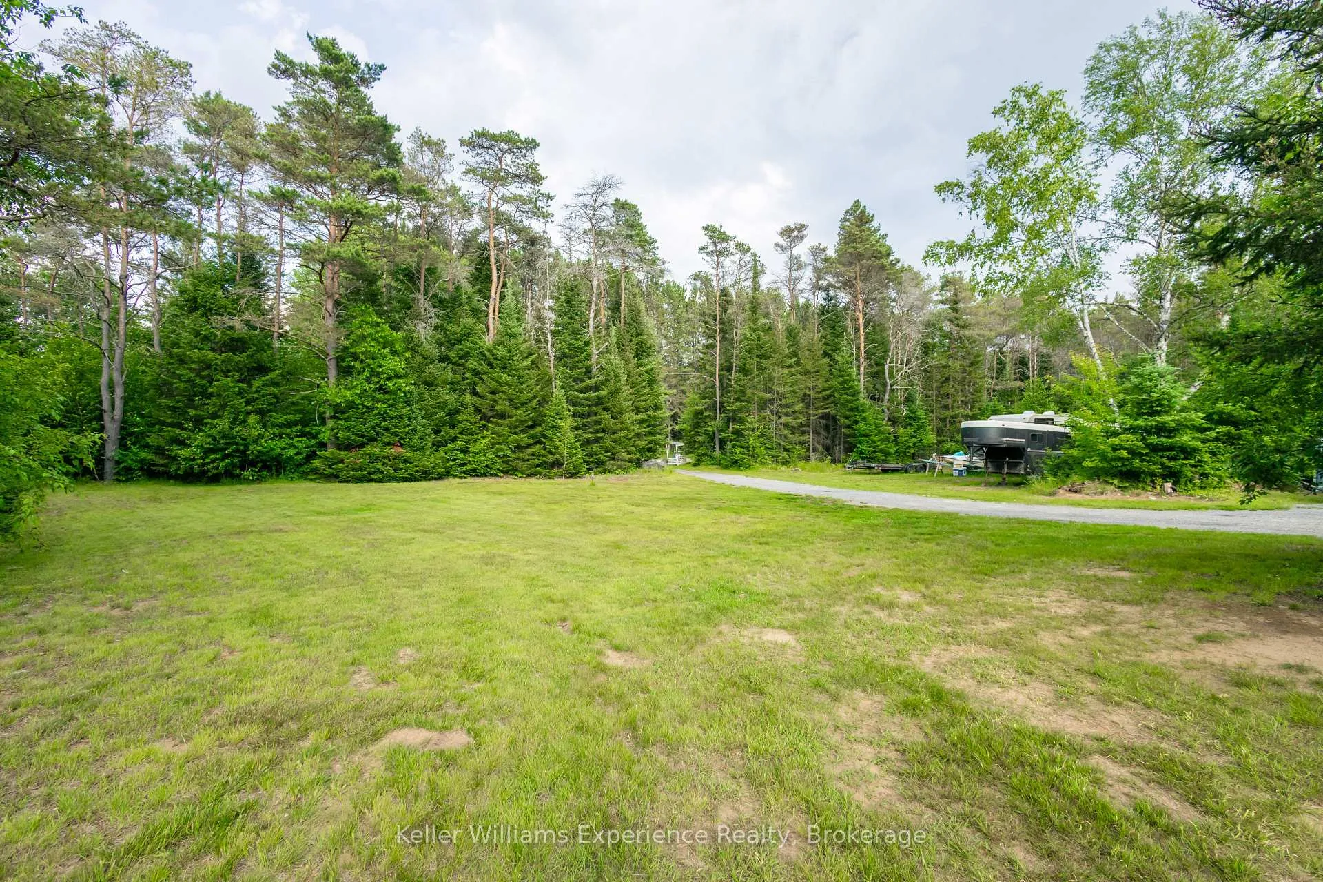 Photo 29 of 235 Rock Point Road, Kearney, Proudfoot — HOMEH