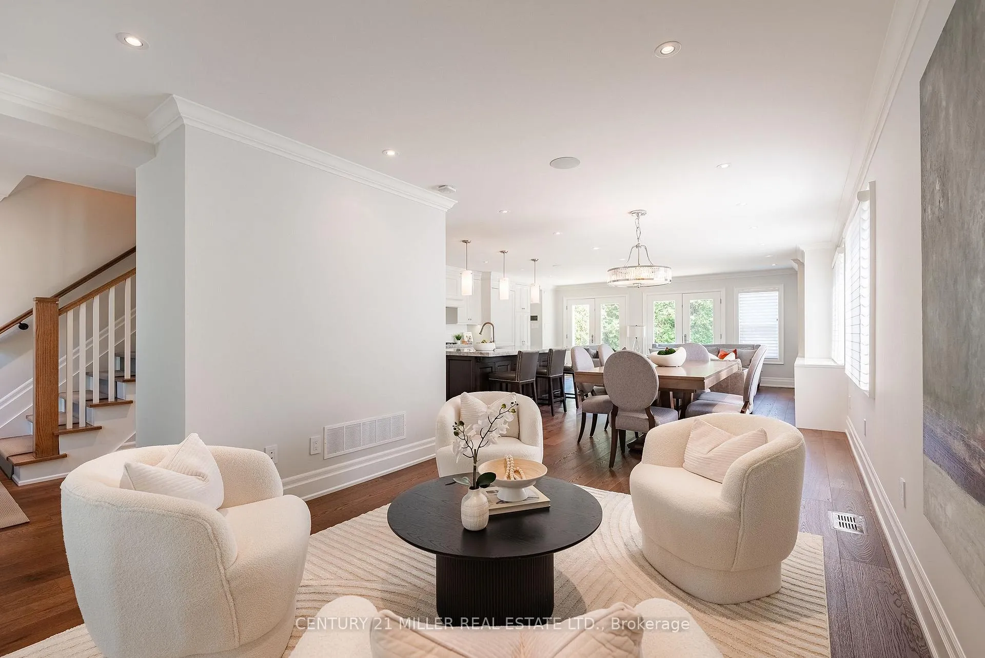 Photo 6 of 27 Wilson Street, Oakville, Central — HOMEH