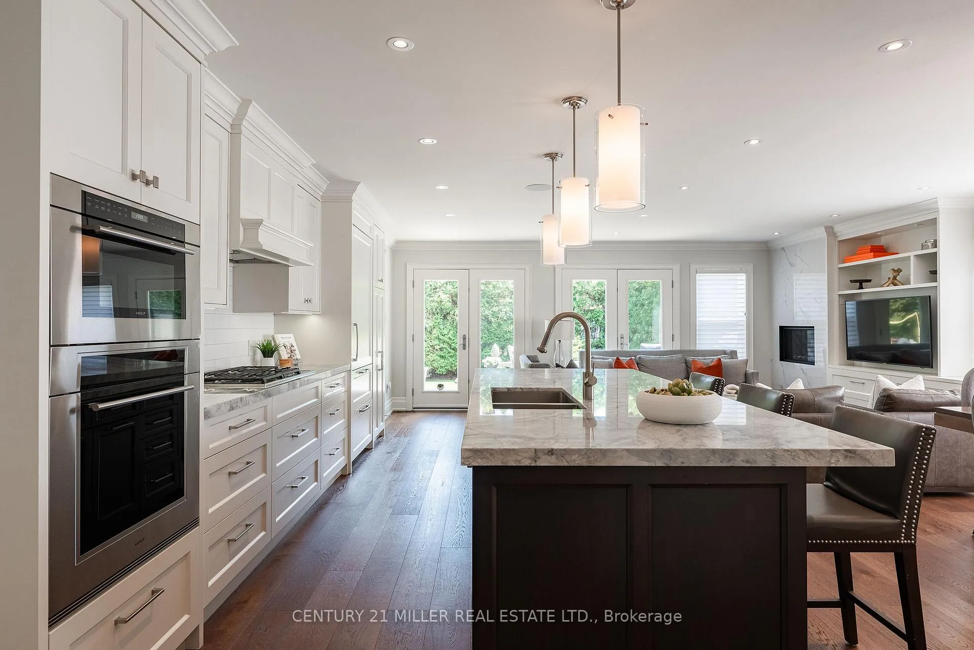 Photo 11 of 27 Wilson Street, Oakville, Central — HOMEH