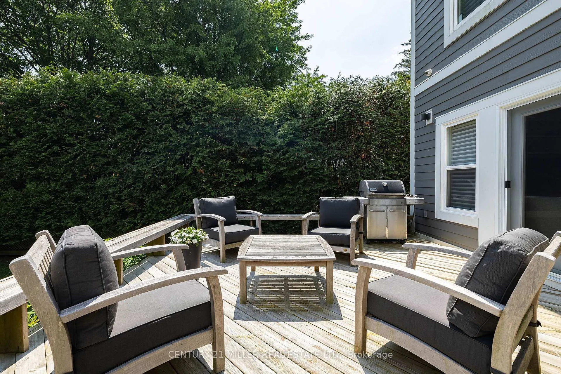Photo 41 of 27 Wilson Street, Oakville, Central — HOMEH