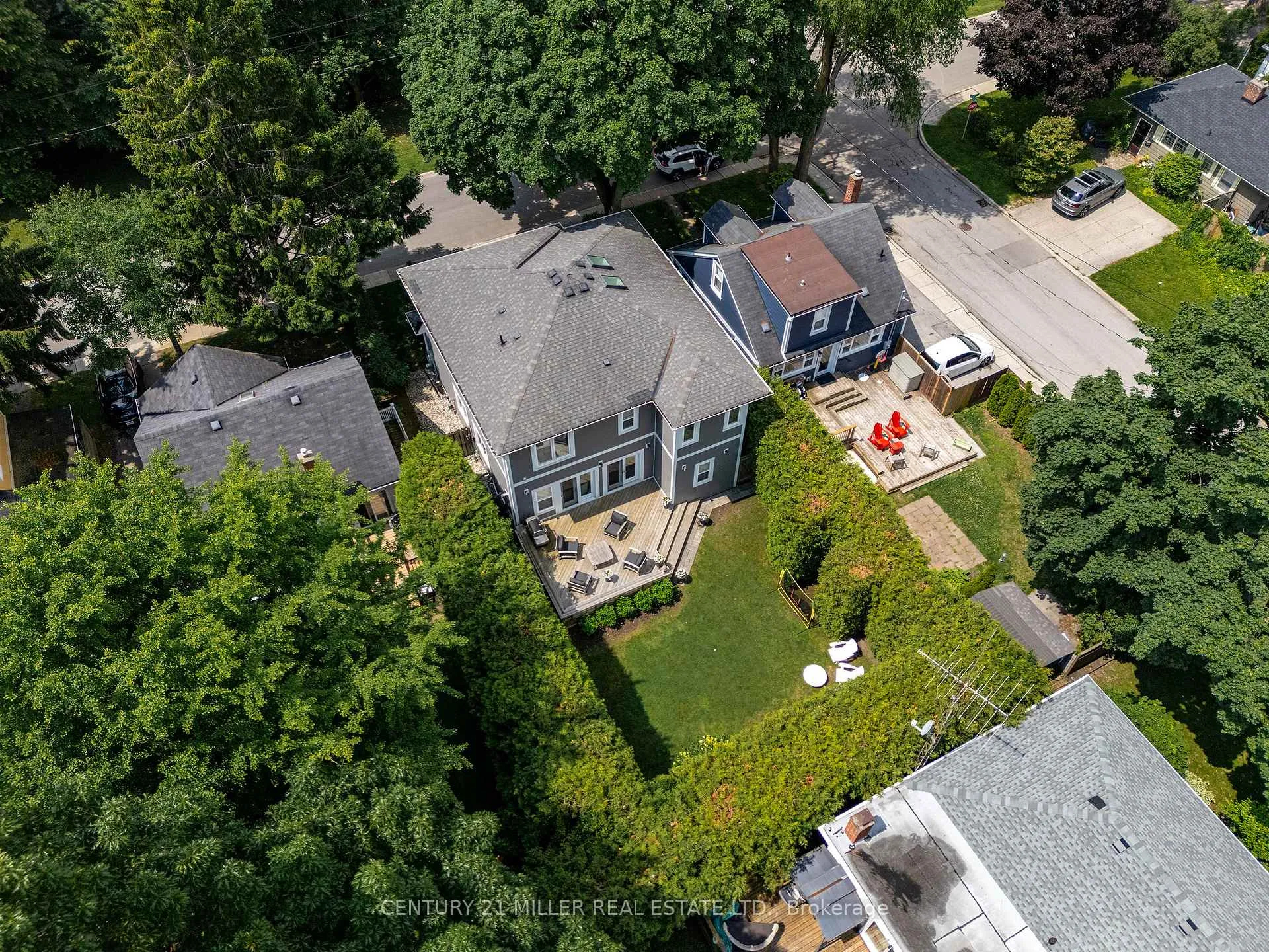 Photo 43 of 27 Wilson Street, Oakville, Central — HOMEH