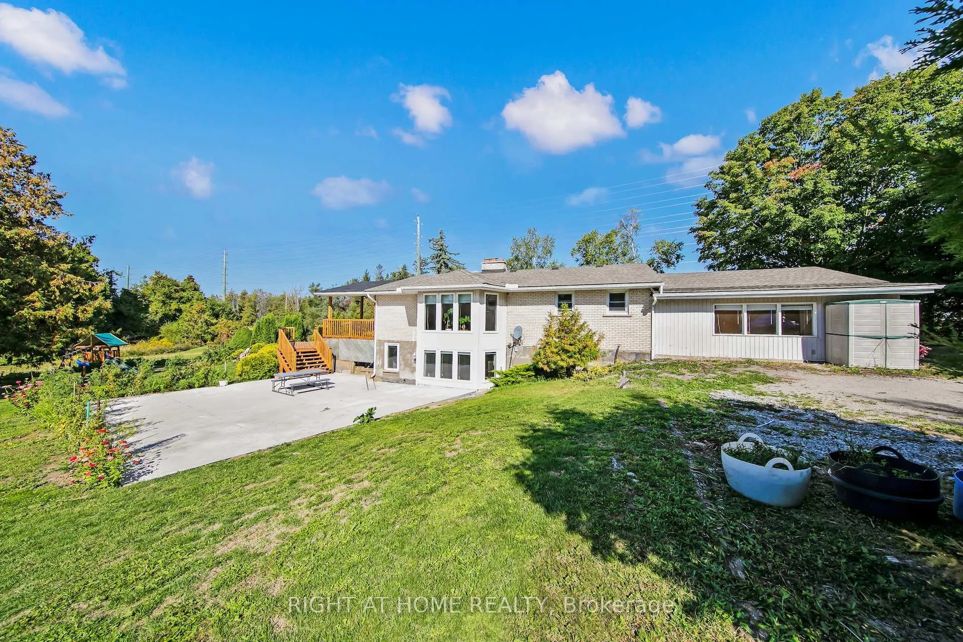 Photo 34 of 1905 Lockhart Road, Innisfil, Rural Innisfil — HOMEH