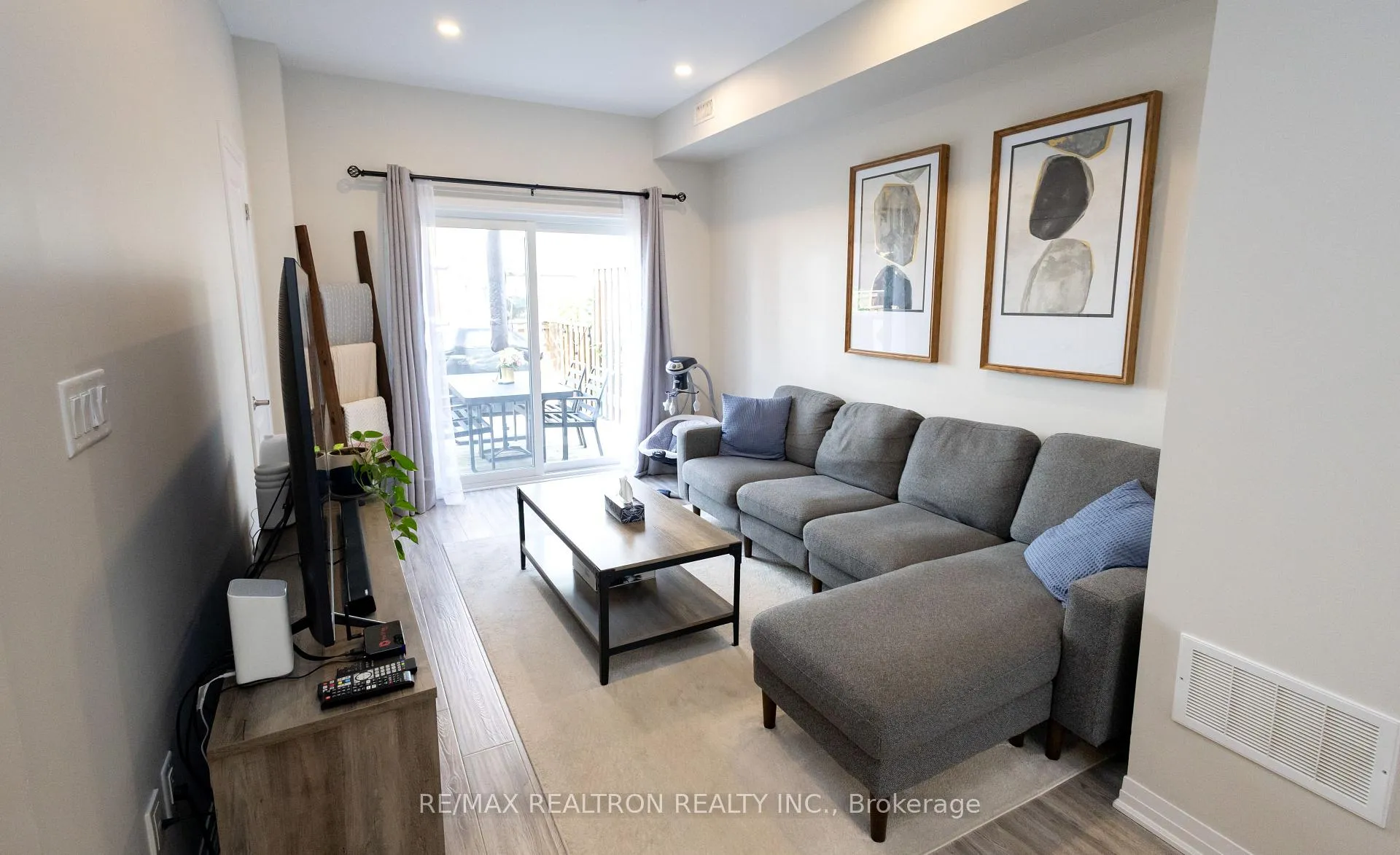 Photo 18 of 1623 Pleasure Valley Path N, Oshawa, Samac — HOMEH