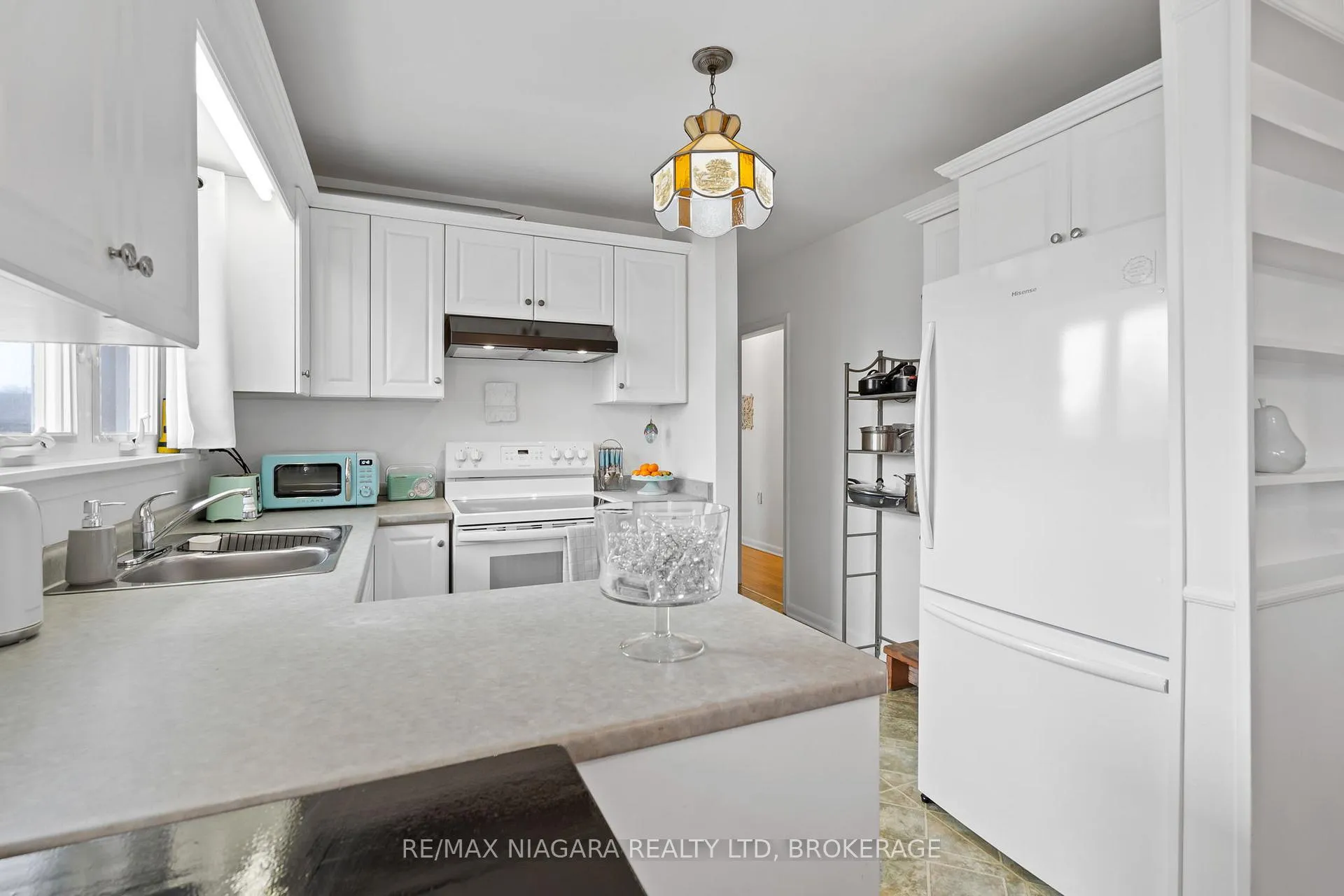 Photo 17 of 13 Ridgewood Avenue, Port Colborne, Sugarloaf — HOMEH