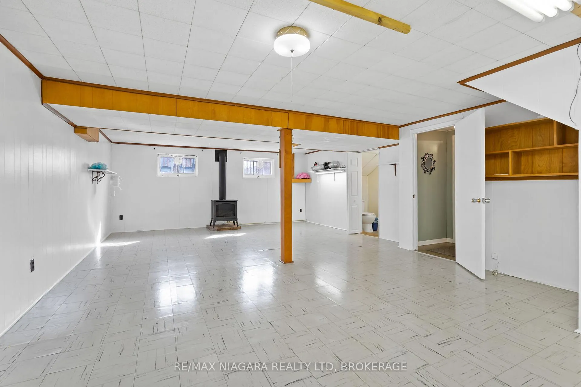 Photo 20 of 13 Ridgewood Avenue, Port Colborne, Sugarloaf — HOMEH
