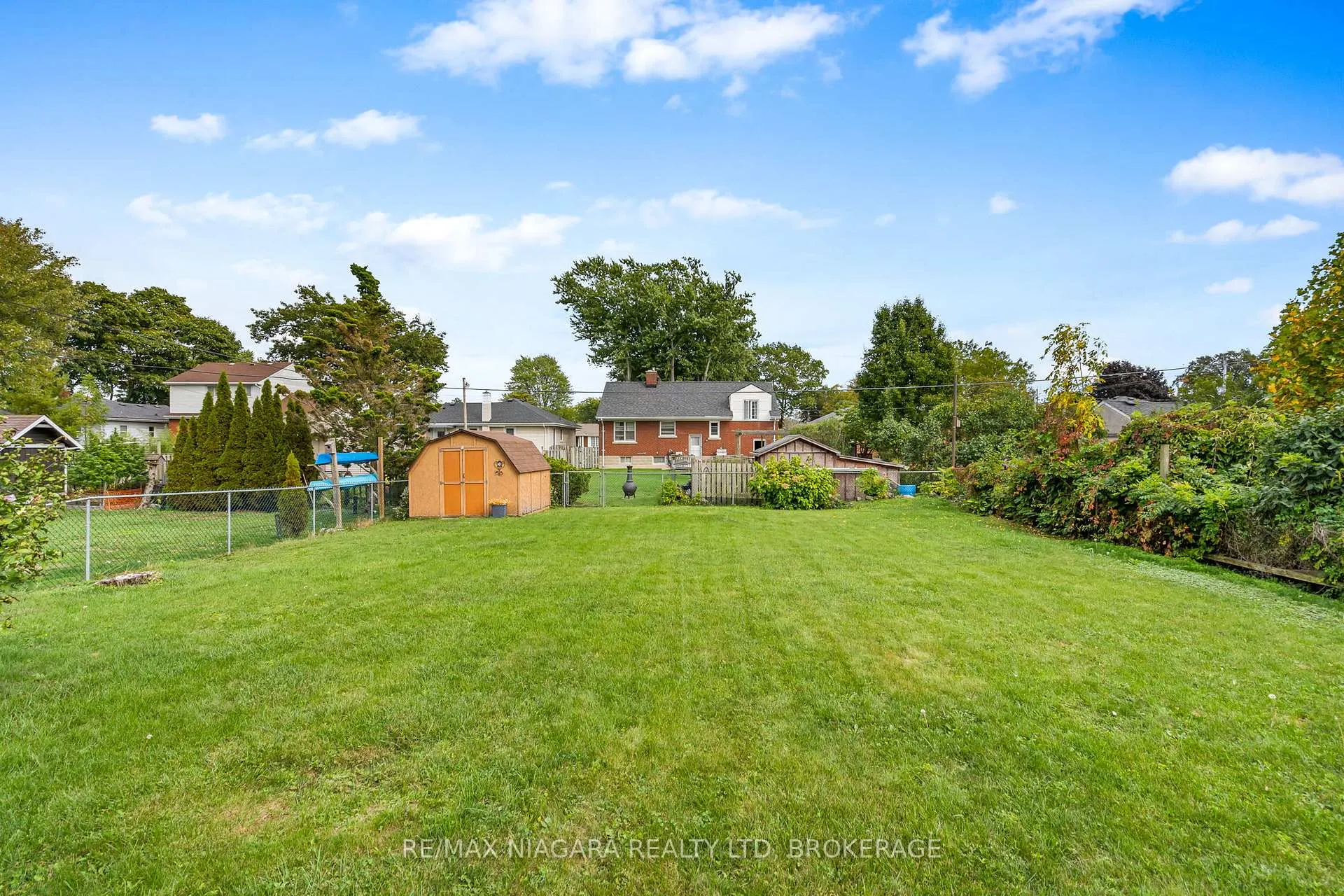 Photo 27 of 13 Ridgewood Avenue, Port Colborne, Sugarloaf — HOMEH