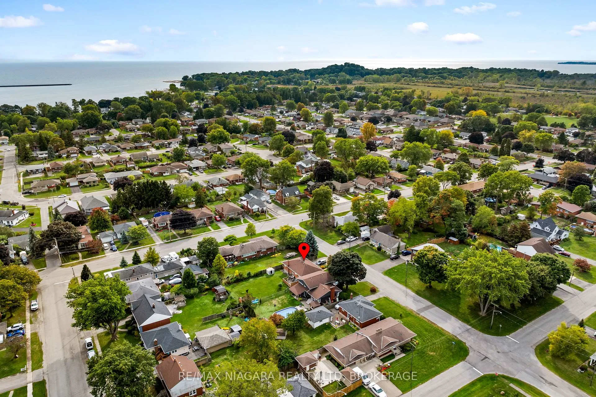 Photo 33 of 13 Ridgewood Avenue, Port Colborne, Sugarloaf — HOMEH