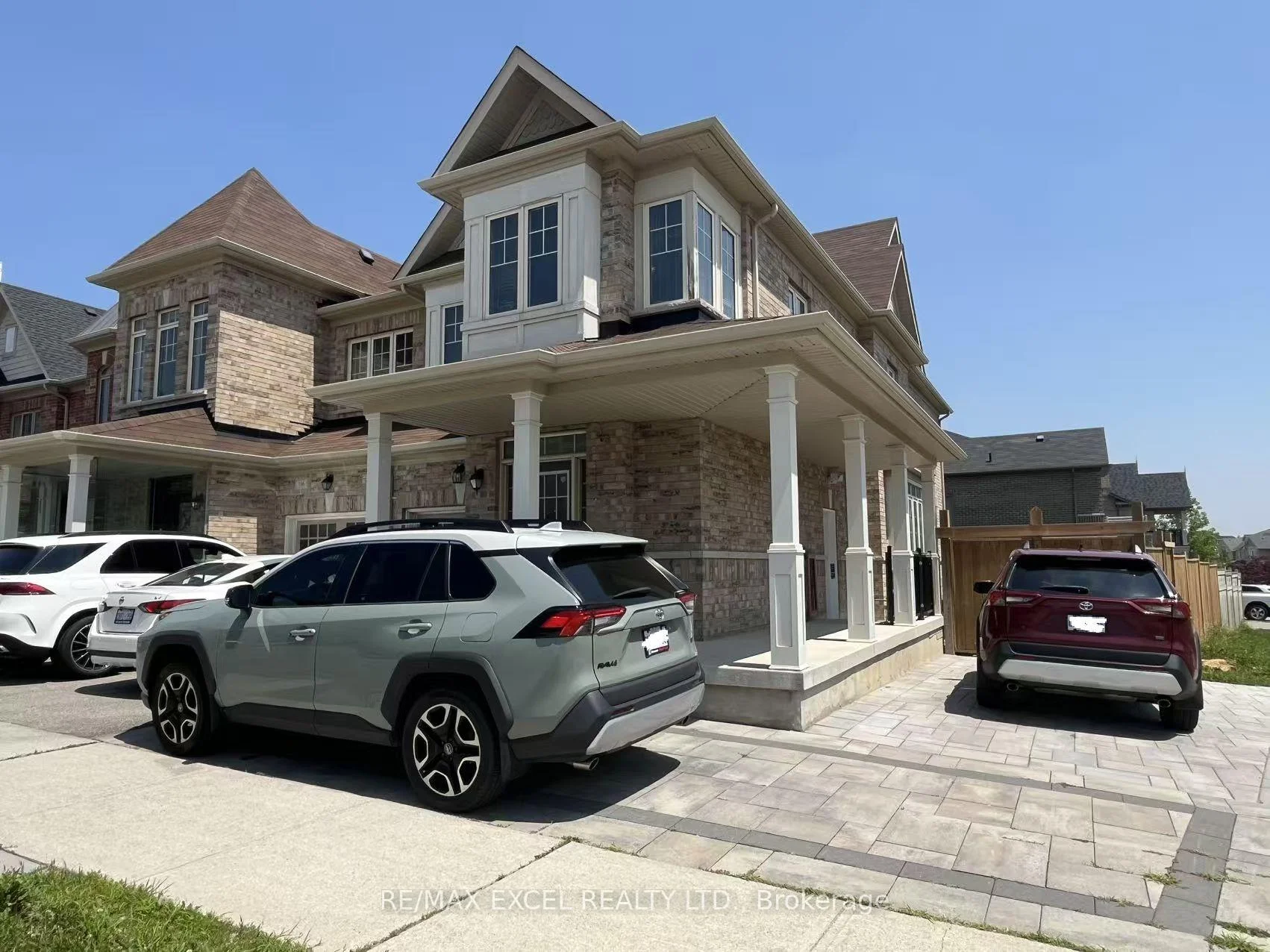 Photo 3 of Unit Main, 118 Hubner Avenue, Markham, Berczy — HOMEH