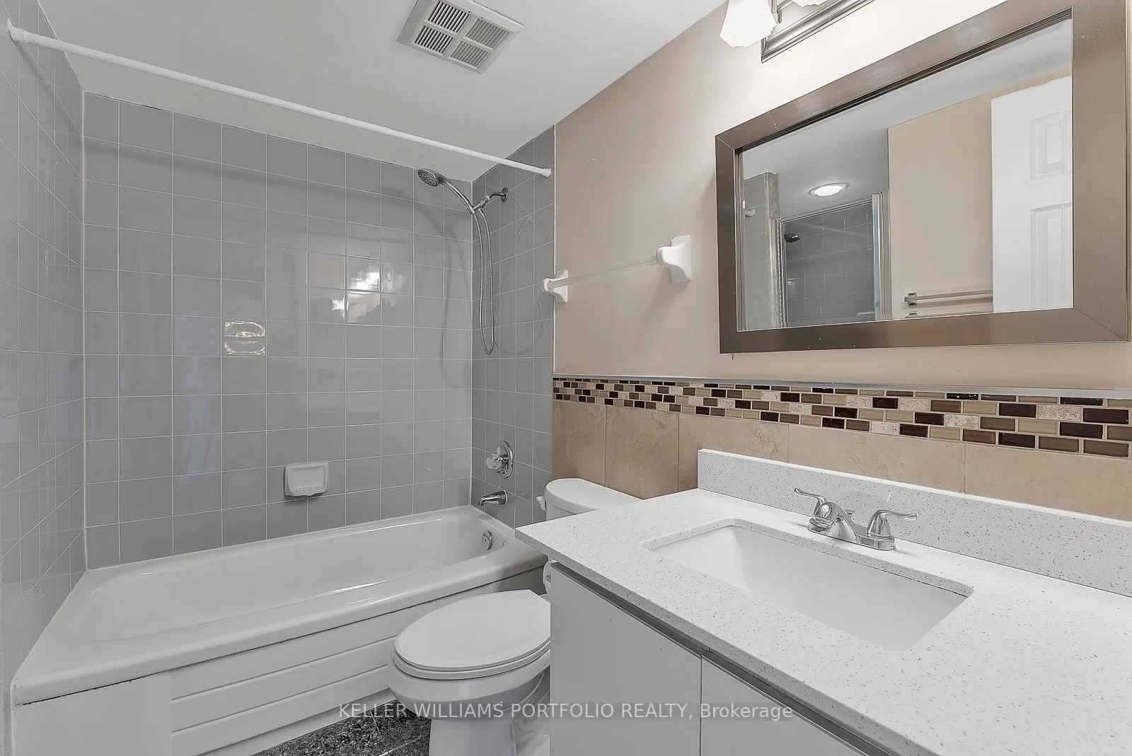 Photo 20 of Unit 1402, 400 Webb Drive, Mississauga, City Centre — HOMEH