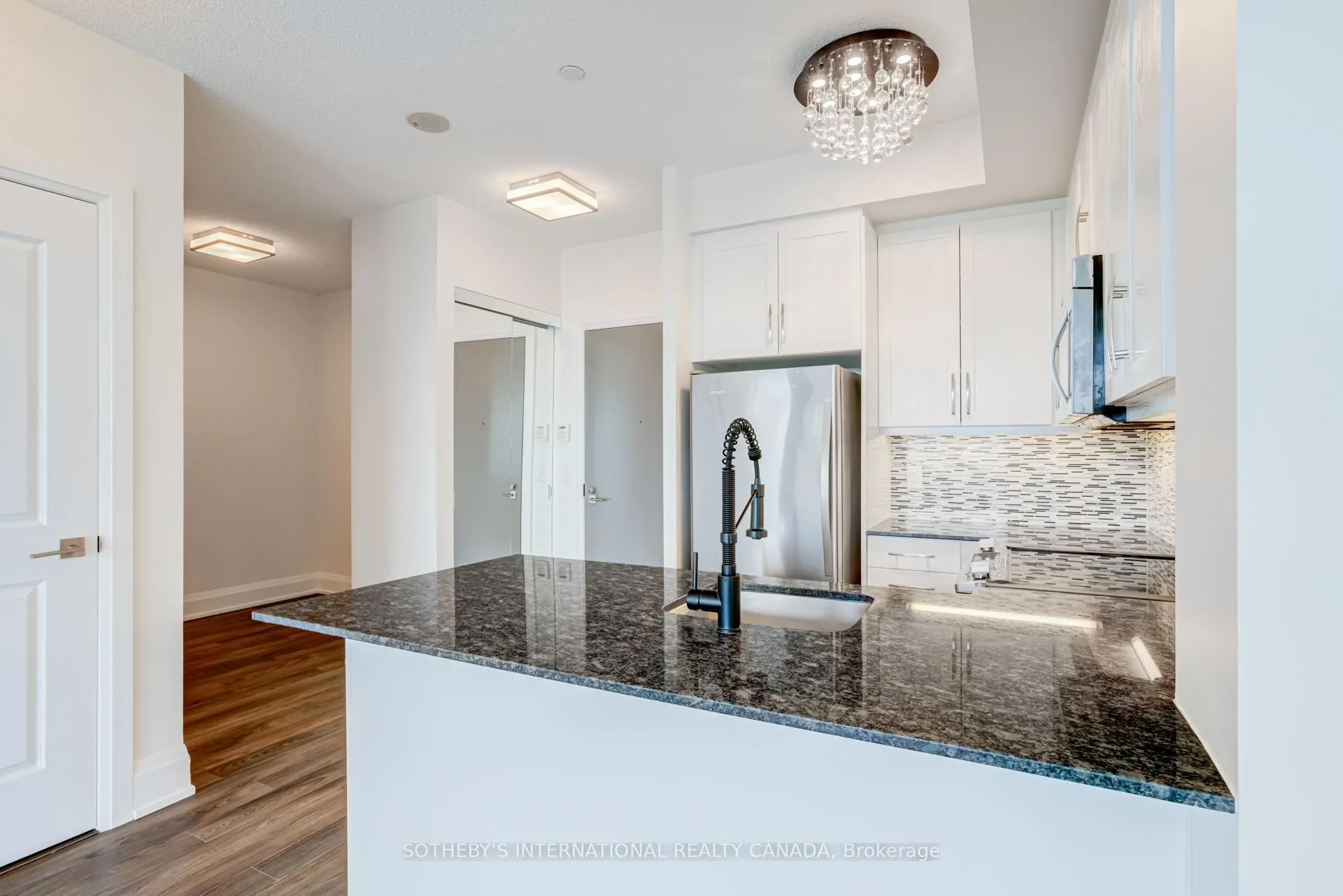Photo 12 of Unit 1118, 1 Old Mill Drive, Toronto, High Park-Swansea — HOMEH