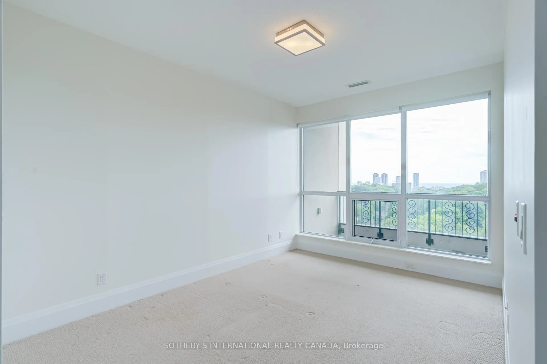 Photo 27 of Unit 1118, 1 Old Mill Drive, Toronto, High Park-Swansea — HOMEH