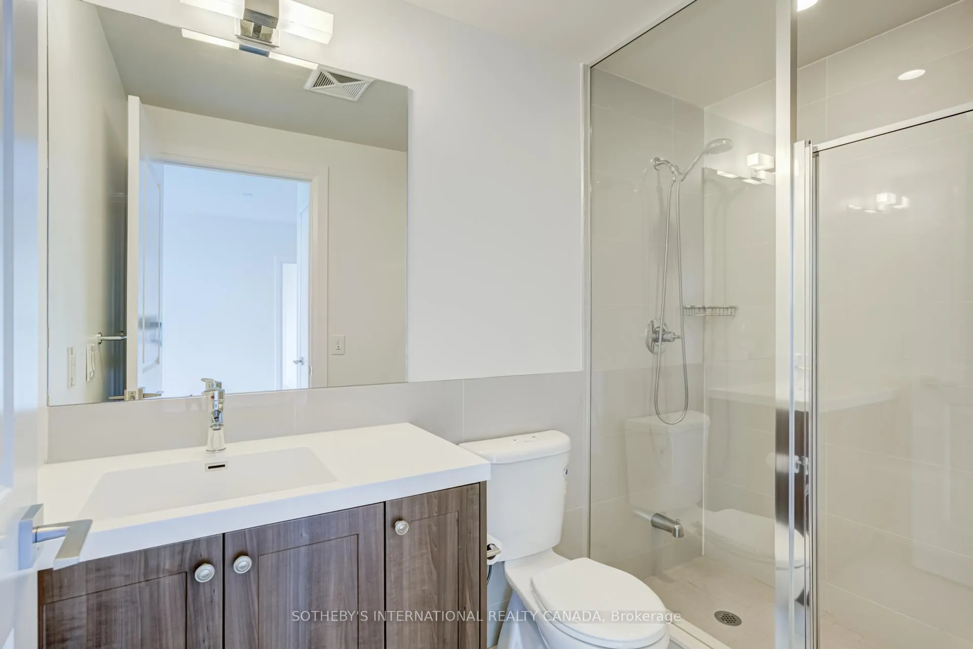 Photo 37 of Unit 1118, 1 Old Mill Drive, Toronto, High Park-Swansea — HOMEH