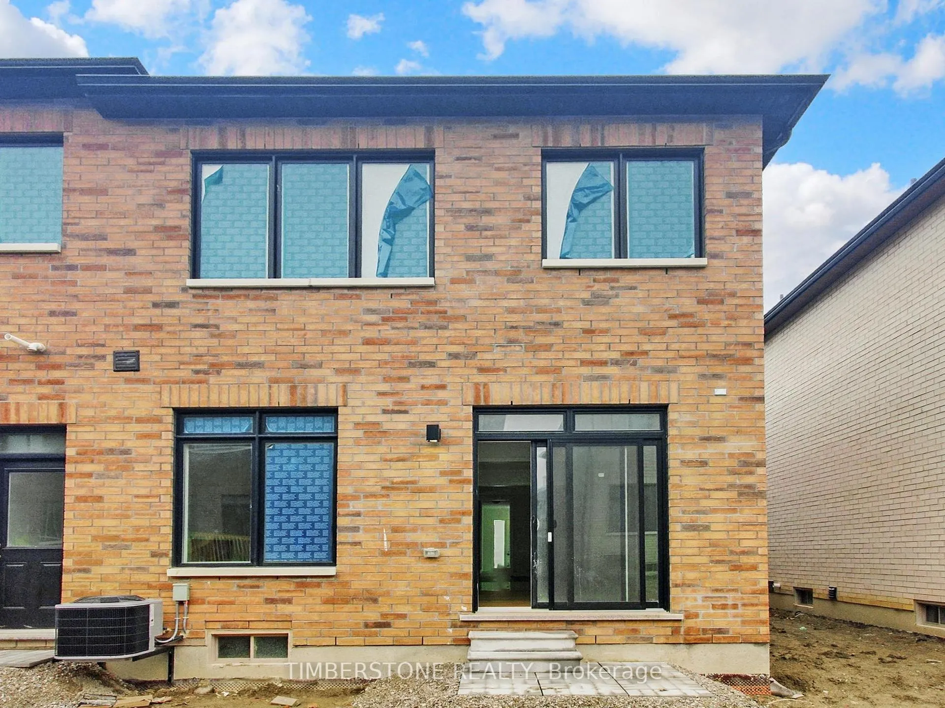 Photo 41 of 79 Freedom Oaks Trail, Brampton, Bram East — HOMEH