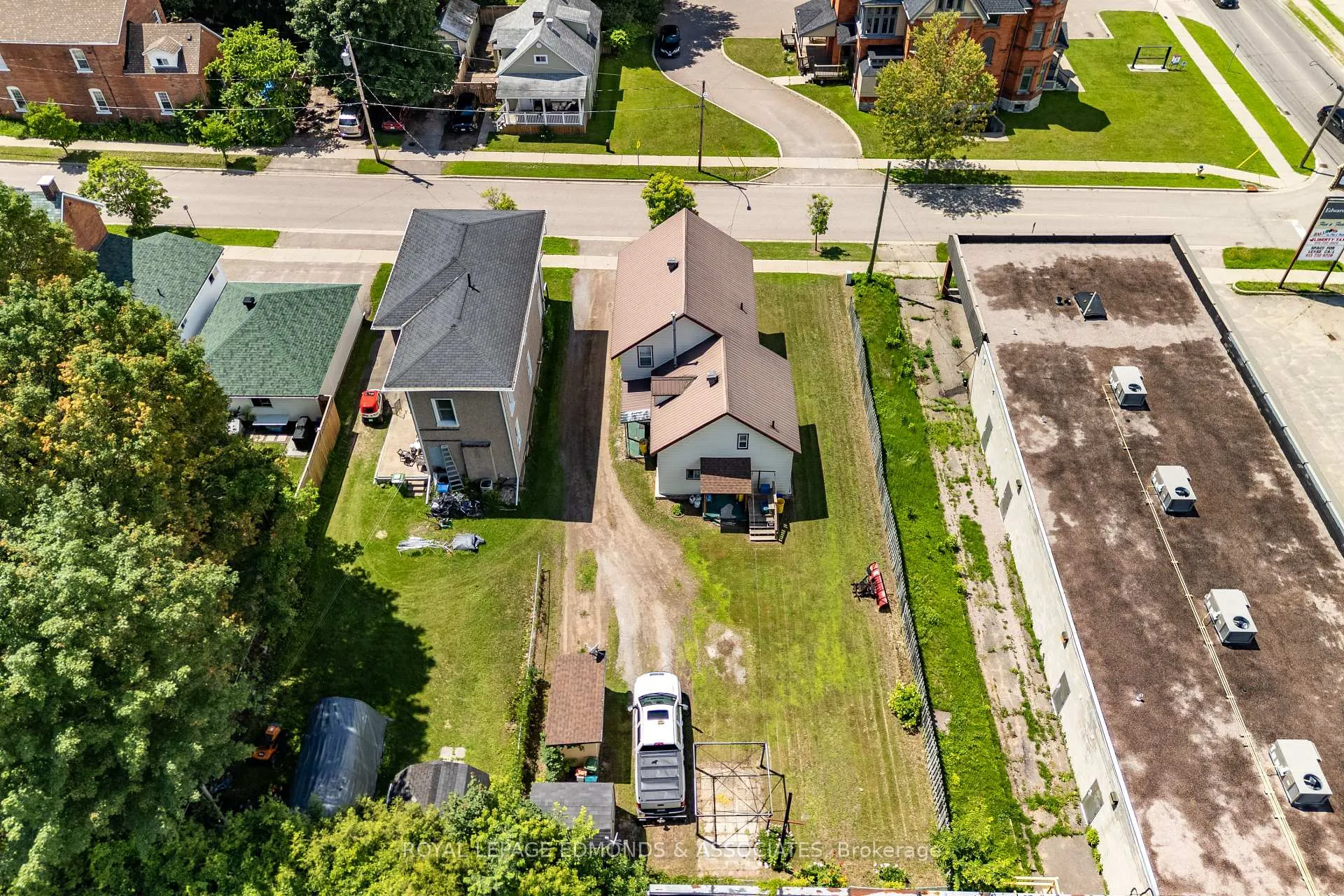Photo 8 of 235 Munro Street, Pembroke, Pembroke — HOMEH