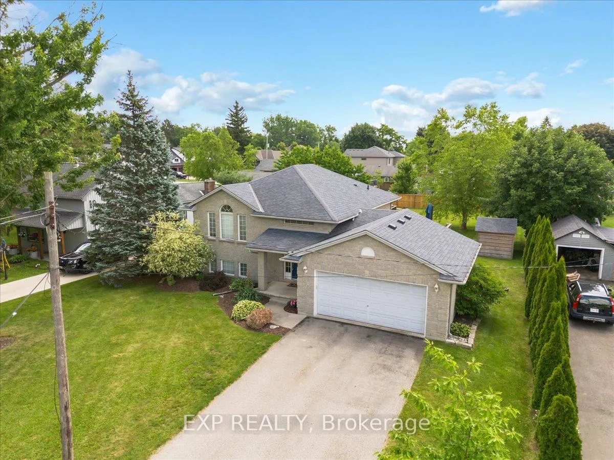 Photo 1 of 122 1/2 Railway Avenue, Middlesex Centre, Komoka — HOMEH