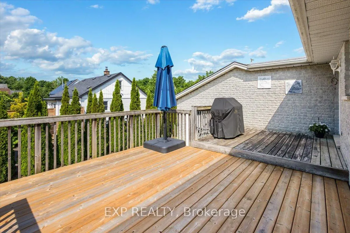 Photo 38 of 122 1/2 Railway Avenue, Middlesex Centre, Komoka — HOMEH