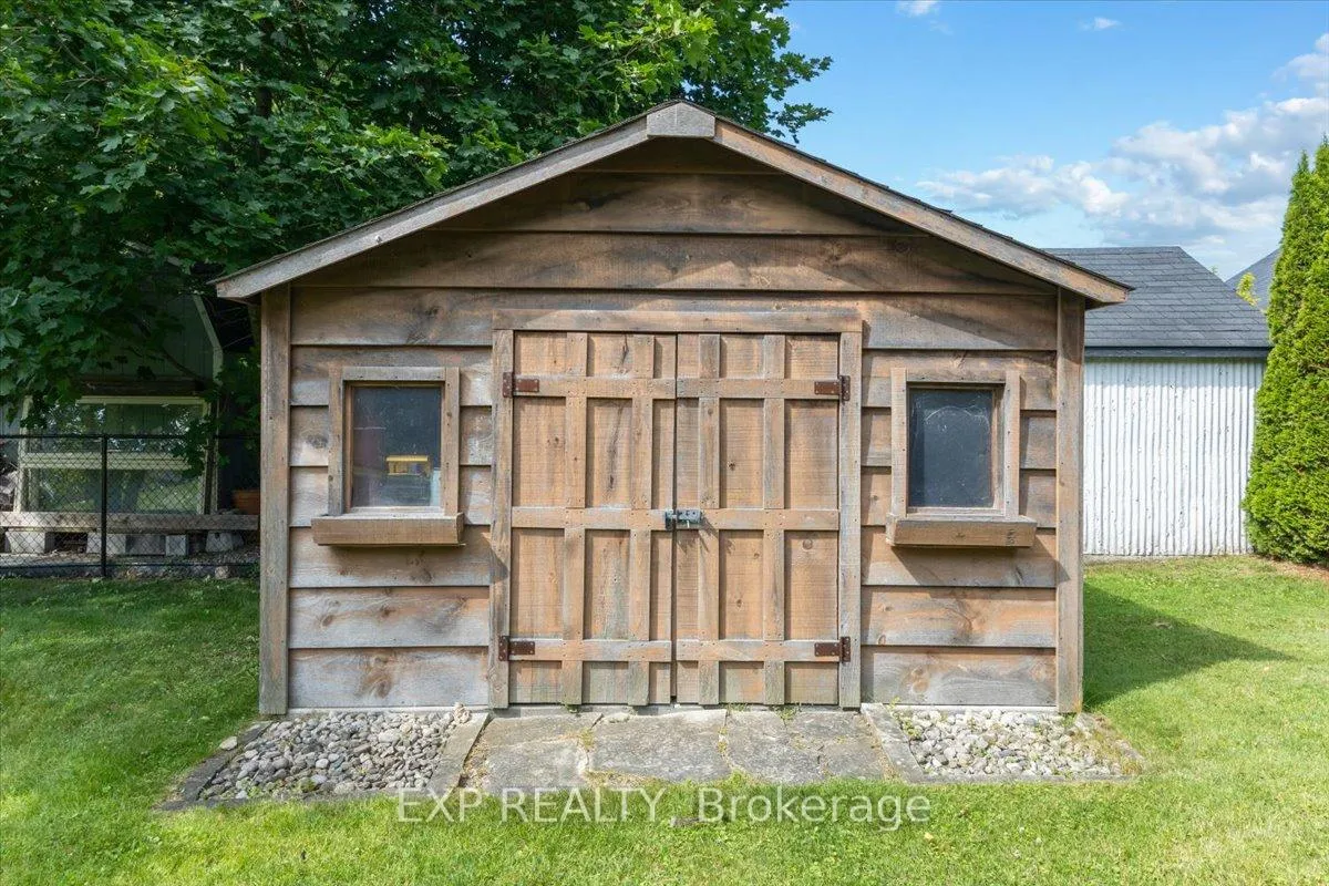 Photo 41 of 122 1/2 Railway Avenue, Middlesex Centre, Komoka — HOMEH