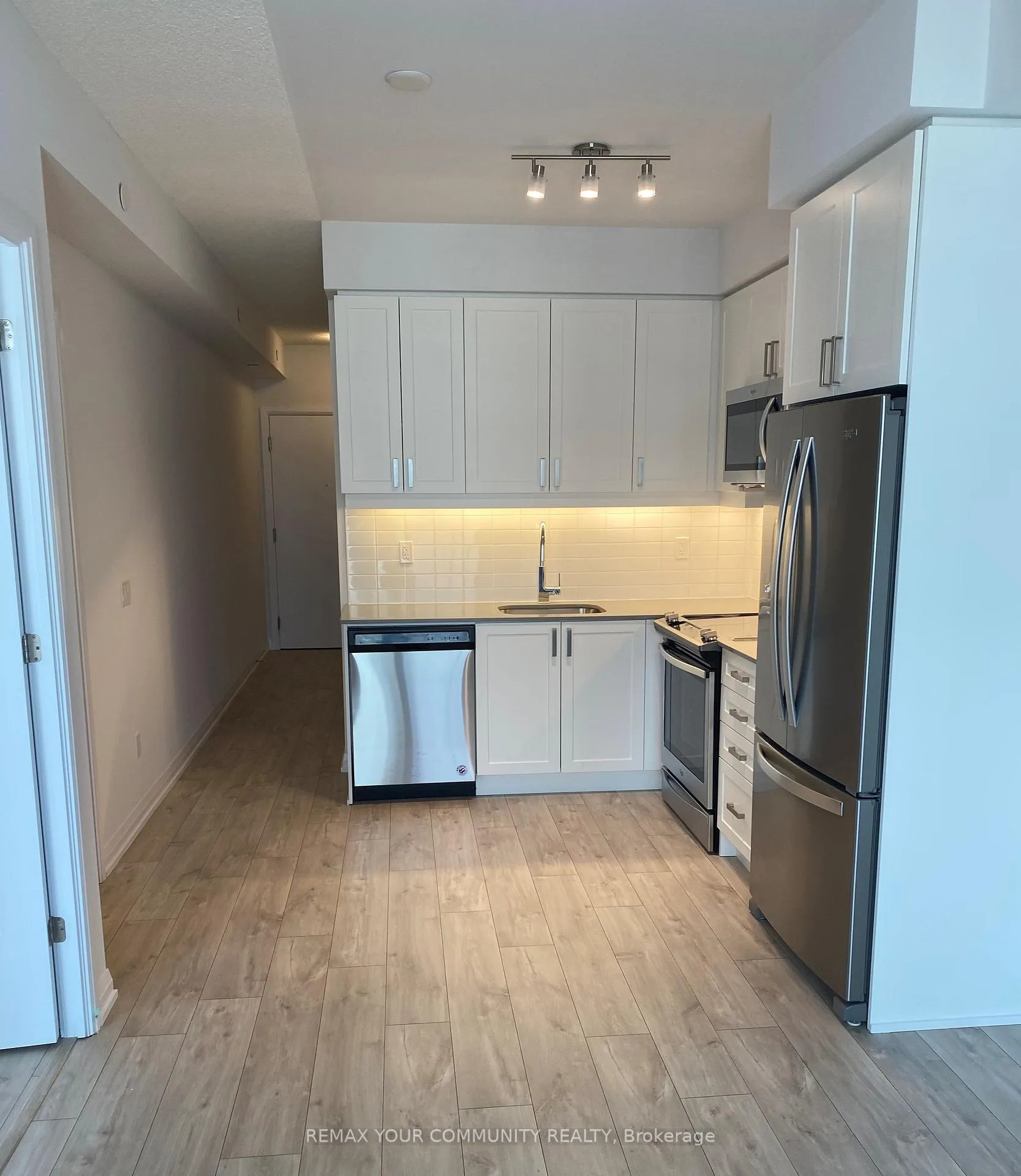 Photo 1 of Unit 1612, 7895 Jane Street, Vaughan, Concord — HOMEH