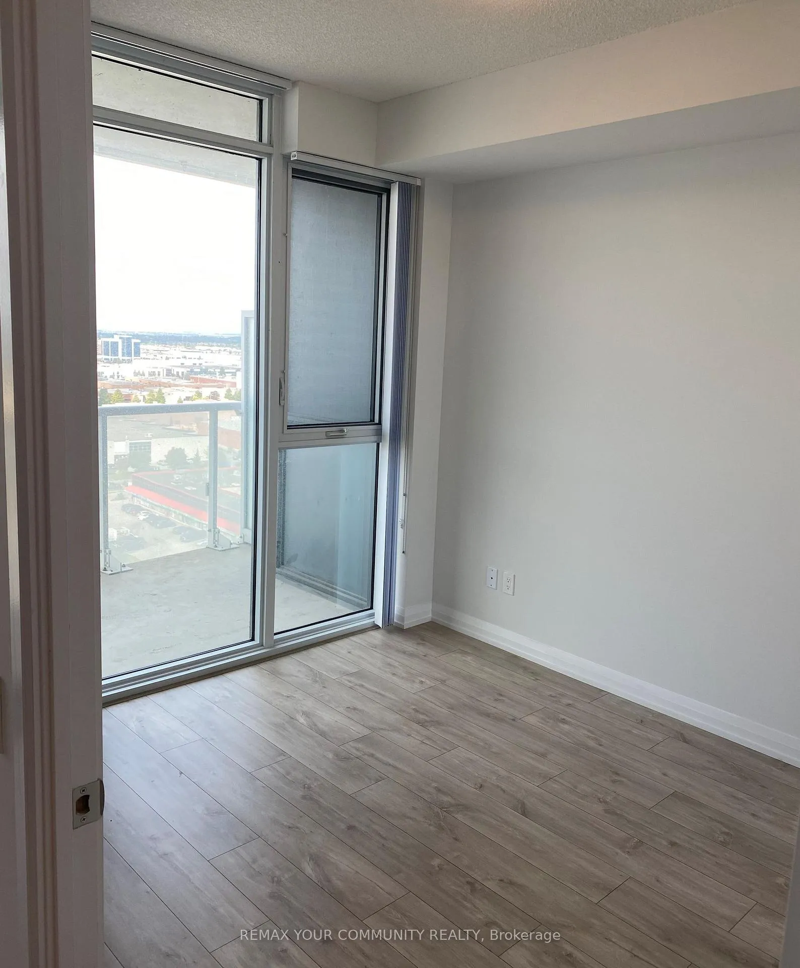 Photo 6 of Unit 1612, 7895 Jane Street, Vaughan, Concord — HOMEH