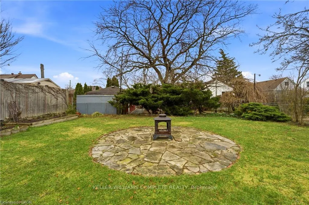 Photo 16 of 547 Cochrane Road, Hamilton, Rosedale — HOMEH