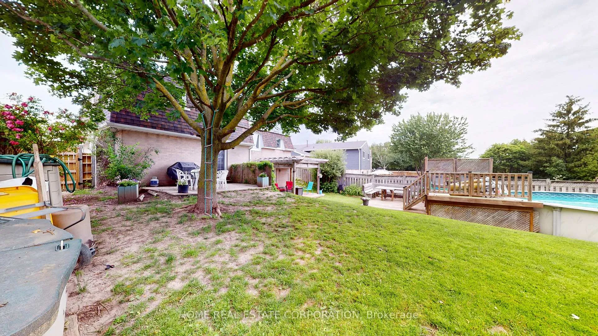 Photo 38 of 111 Diane Drive, Orangeville — HOMEH
