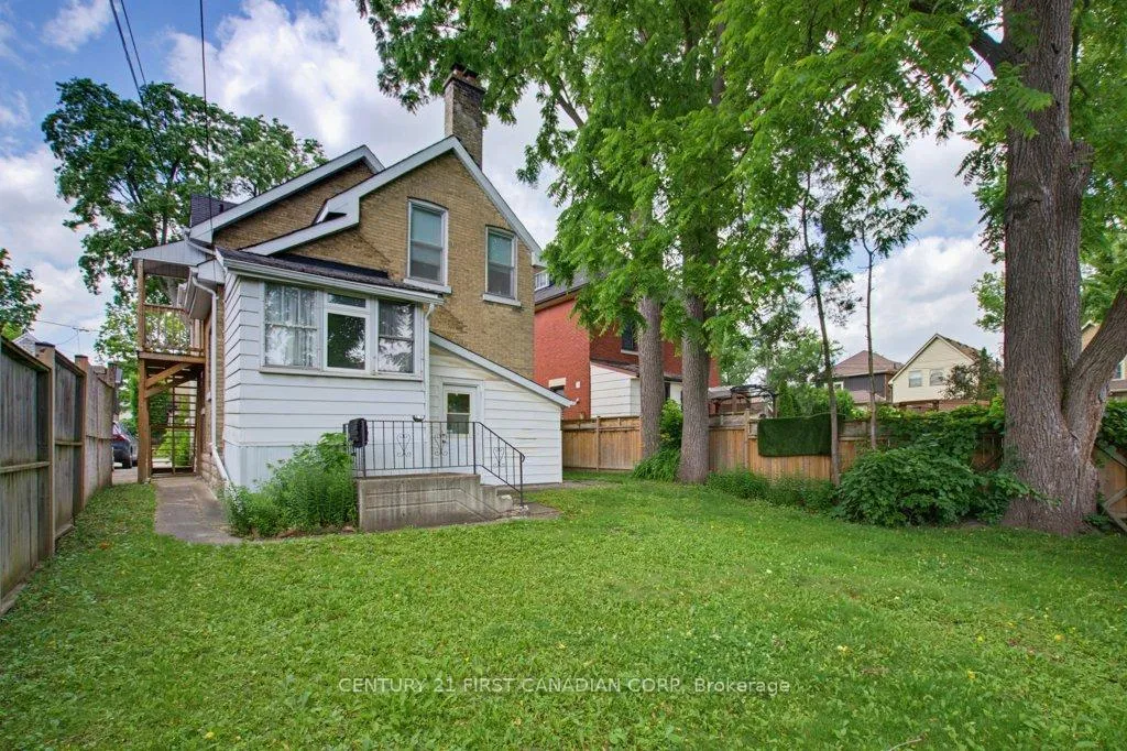Photo 39 of 243 Tecumseh Avenue E, London, South F — HOMEH