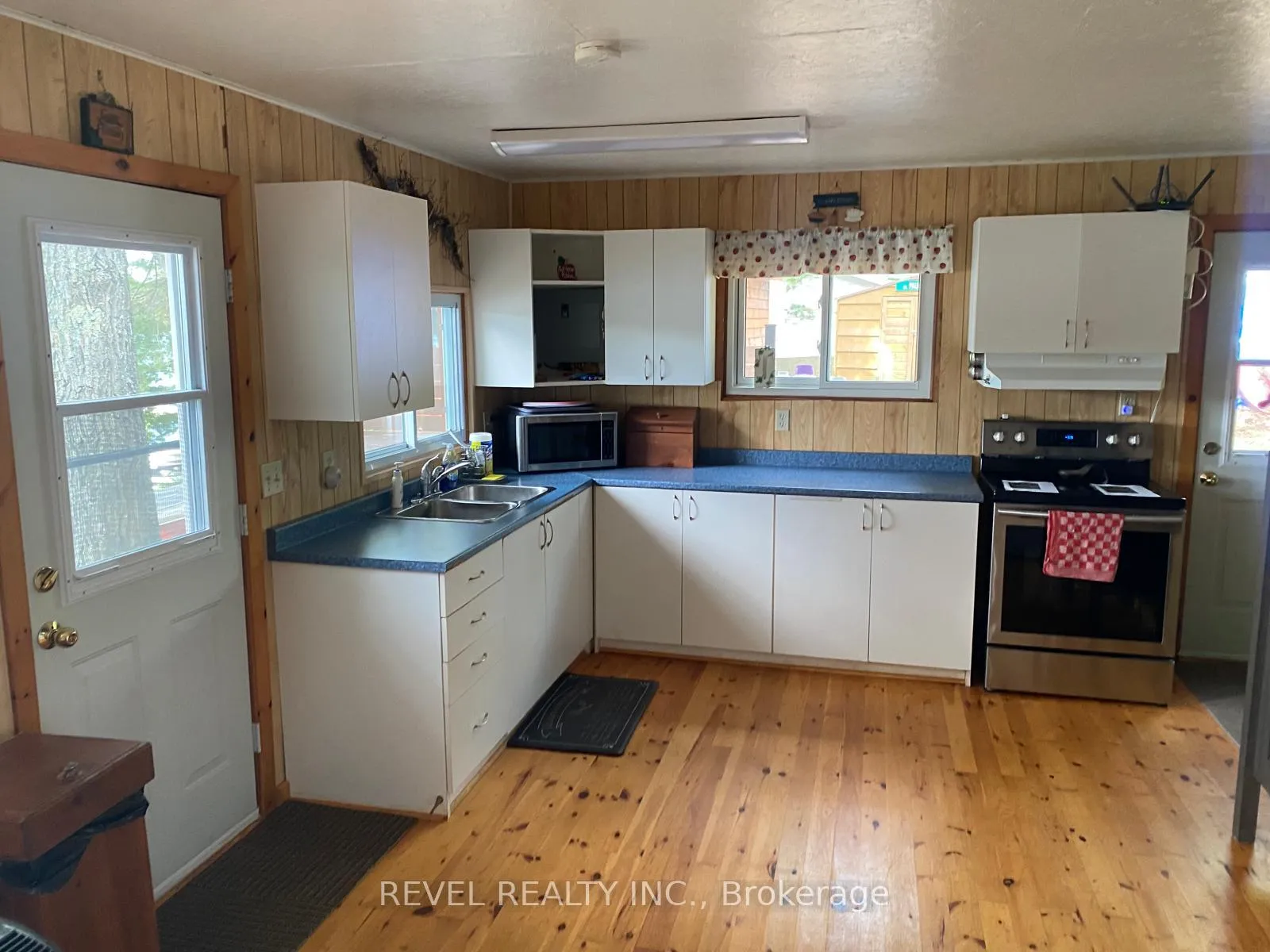 Photo 18 of 385 Porcupine Way, Lanark Highlands, Lanark Highlands (Dalhousie) Twp — HOMEH