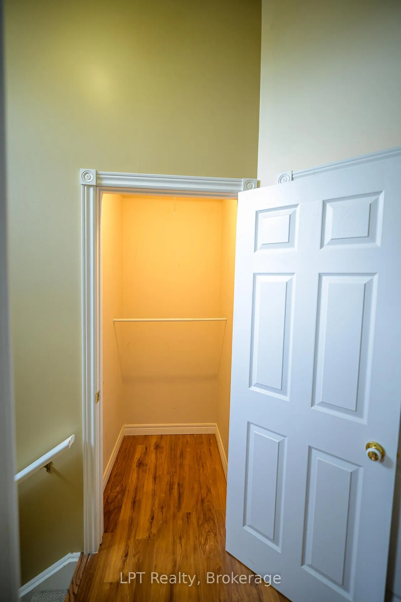 Photo 21 of Unit 302, 317 Queen Street, Chatham-Kent, Chatham — HOMEH