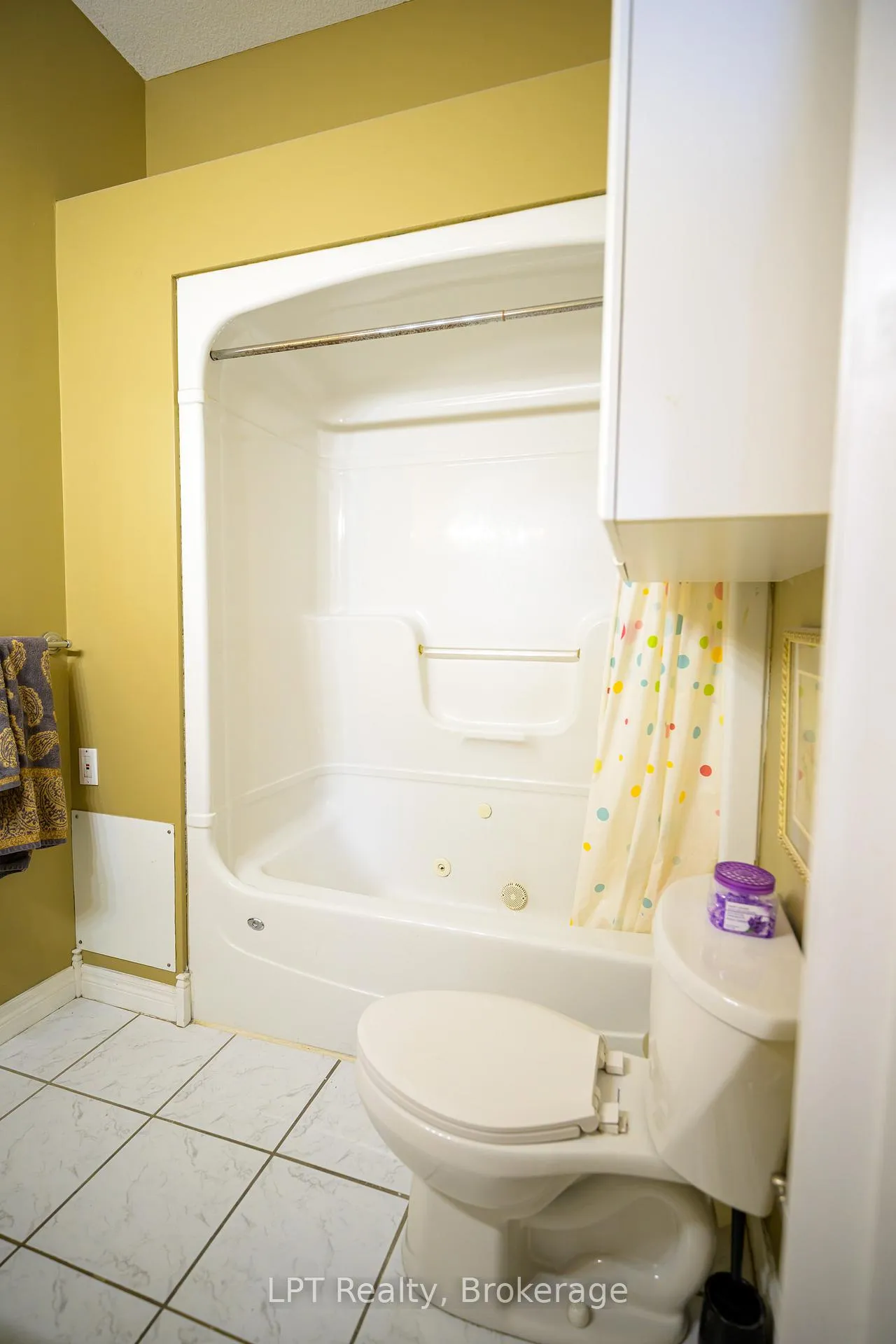 Photo 23 of Unit 302, 317 Queen Street, Chatham-Kent, Chatham — HOMEH