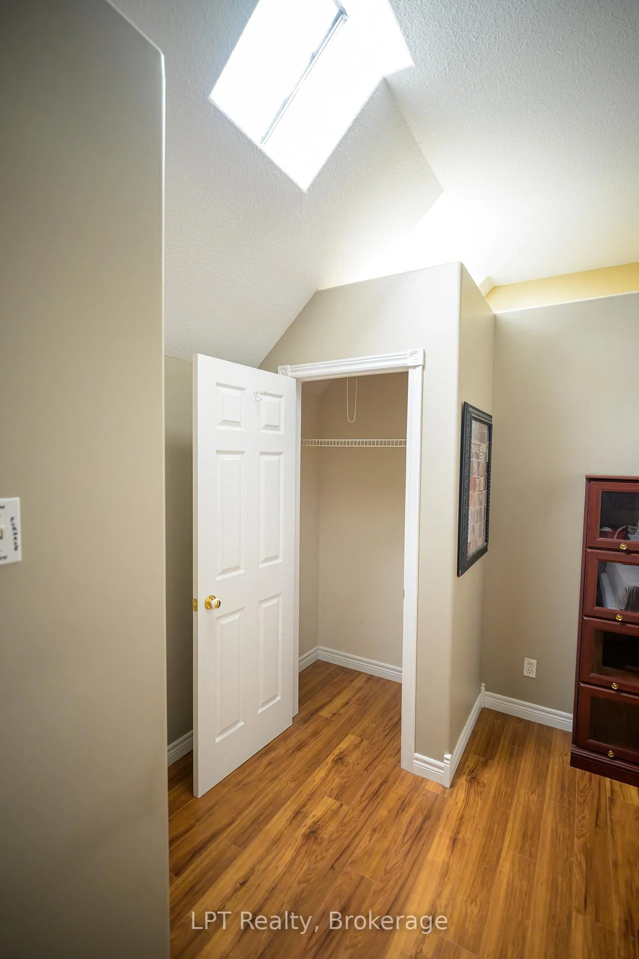 Photo 25 of Unit 302, 317 Queen Street, Chatham-Kent, Chatham — HOMEH