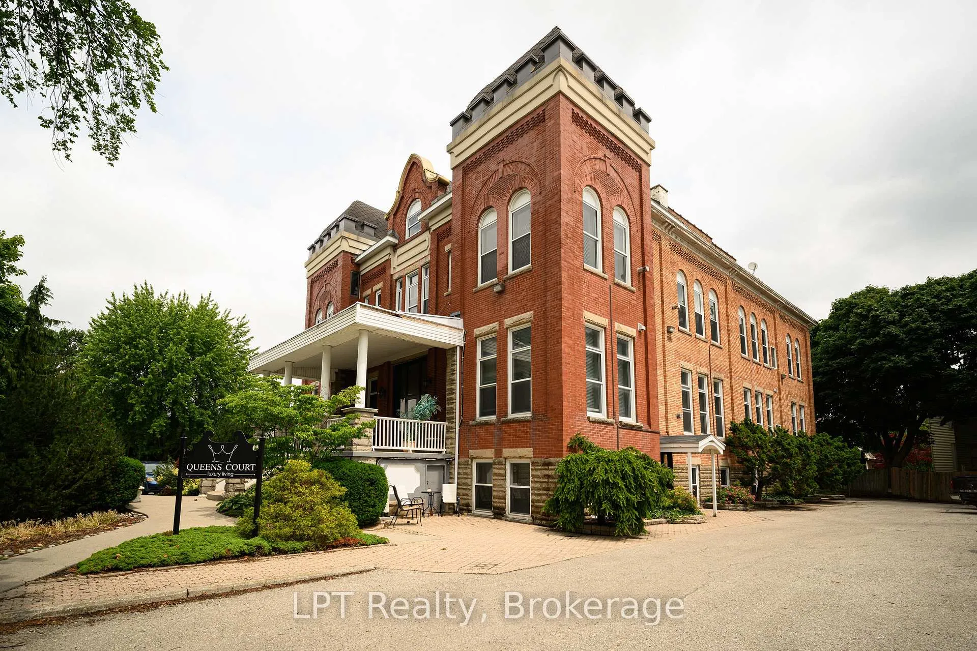 Photo 33 of Unit 302, 317 Queen Street, Chatham-Kent, Chatham — HOMEH