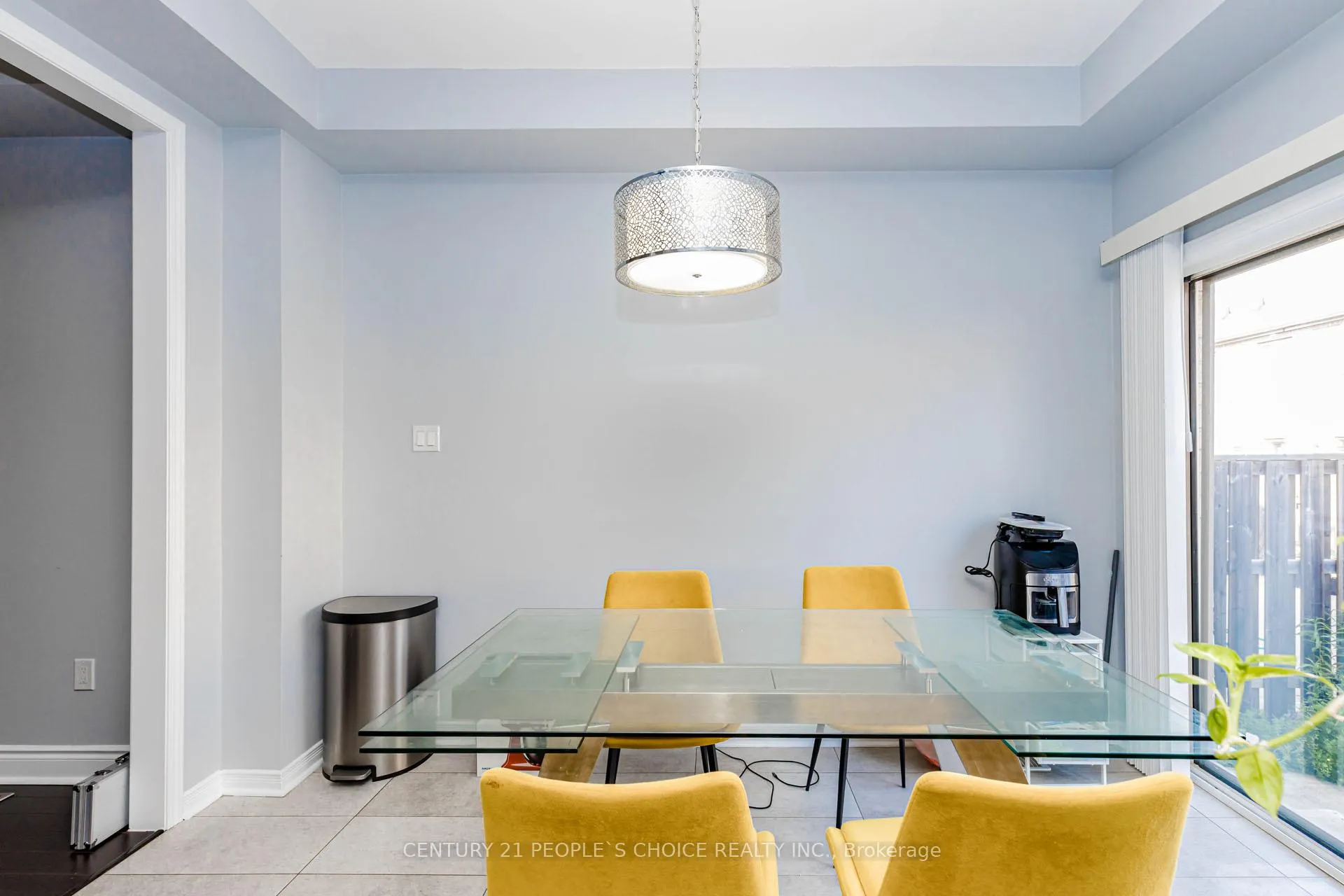 Photo 19 of Unit Upper, 973 Francine Crescent, Mississauga, East Credit — HOMEH