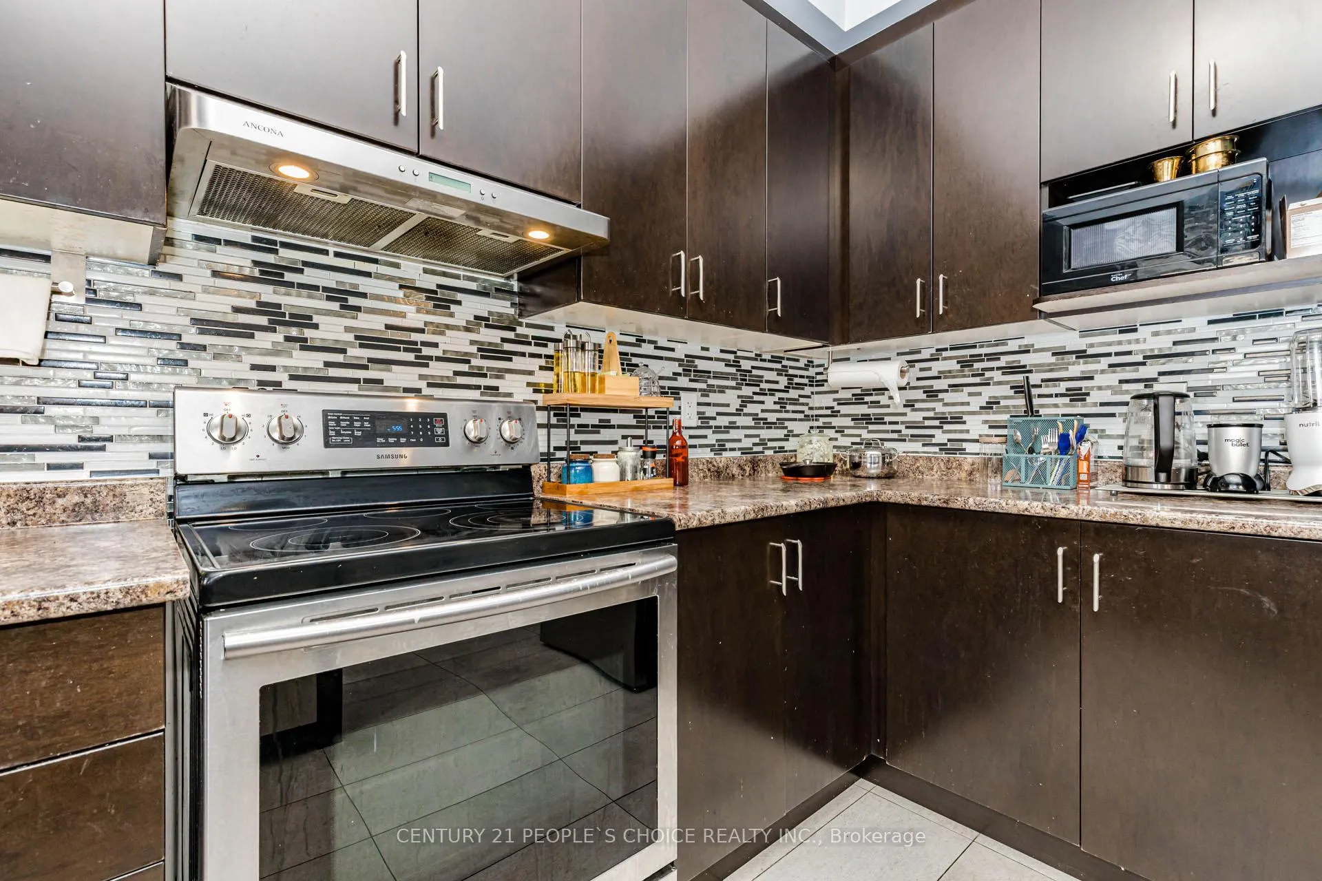 Photo 22 of Unit Upper, 973 Francine Crescent, Mississauga, East Credit — HOMEH