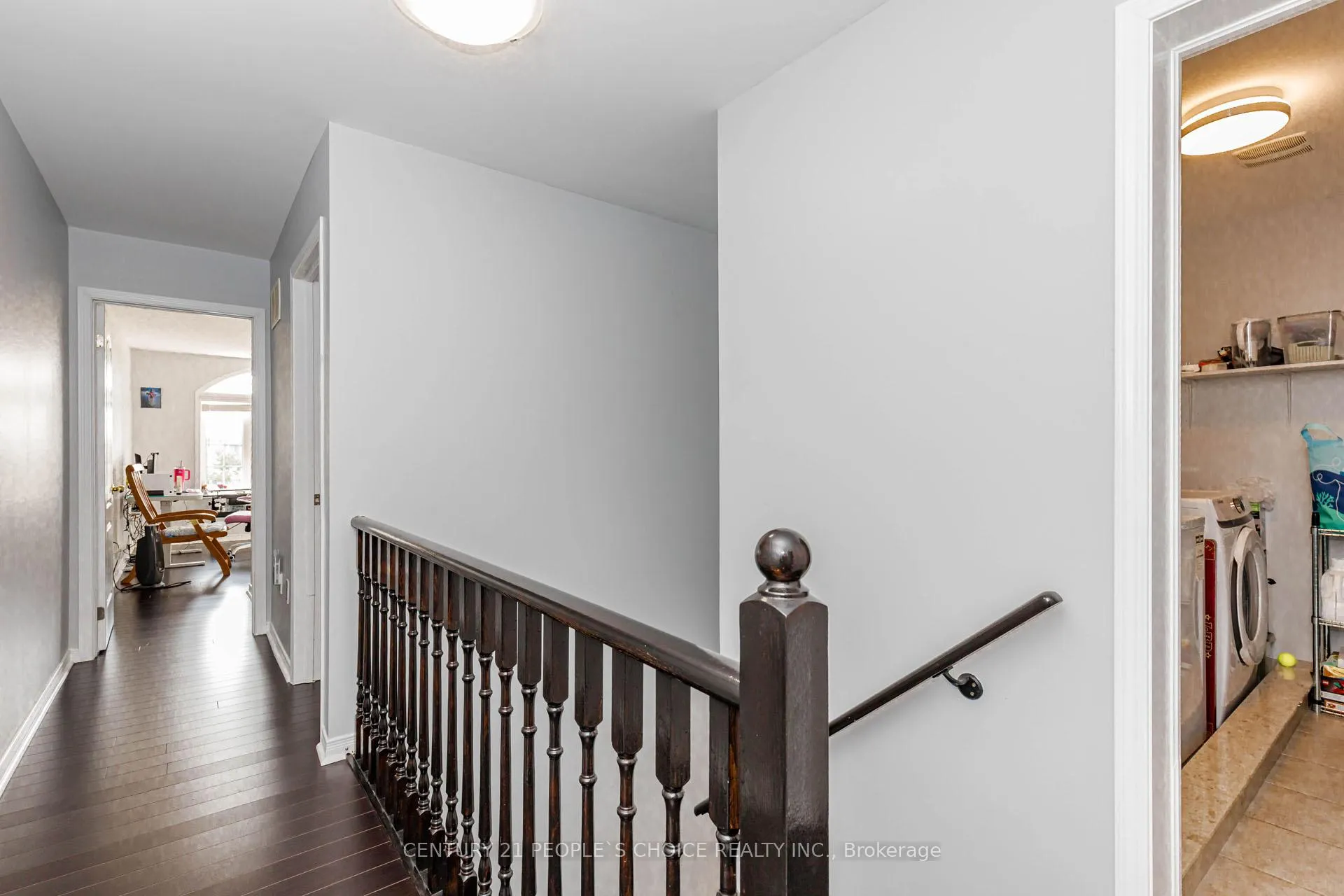 Photo 30 of Unit Upper, 973 Francine Crescent, Mississauga, East Credit — HOMEH