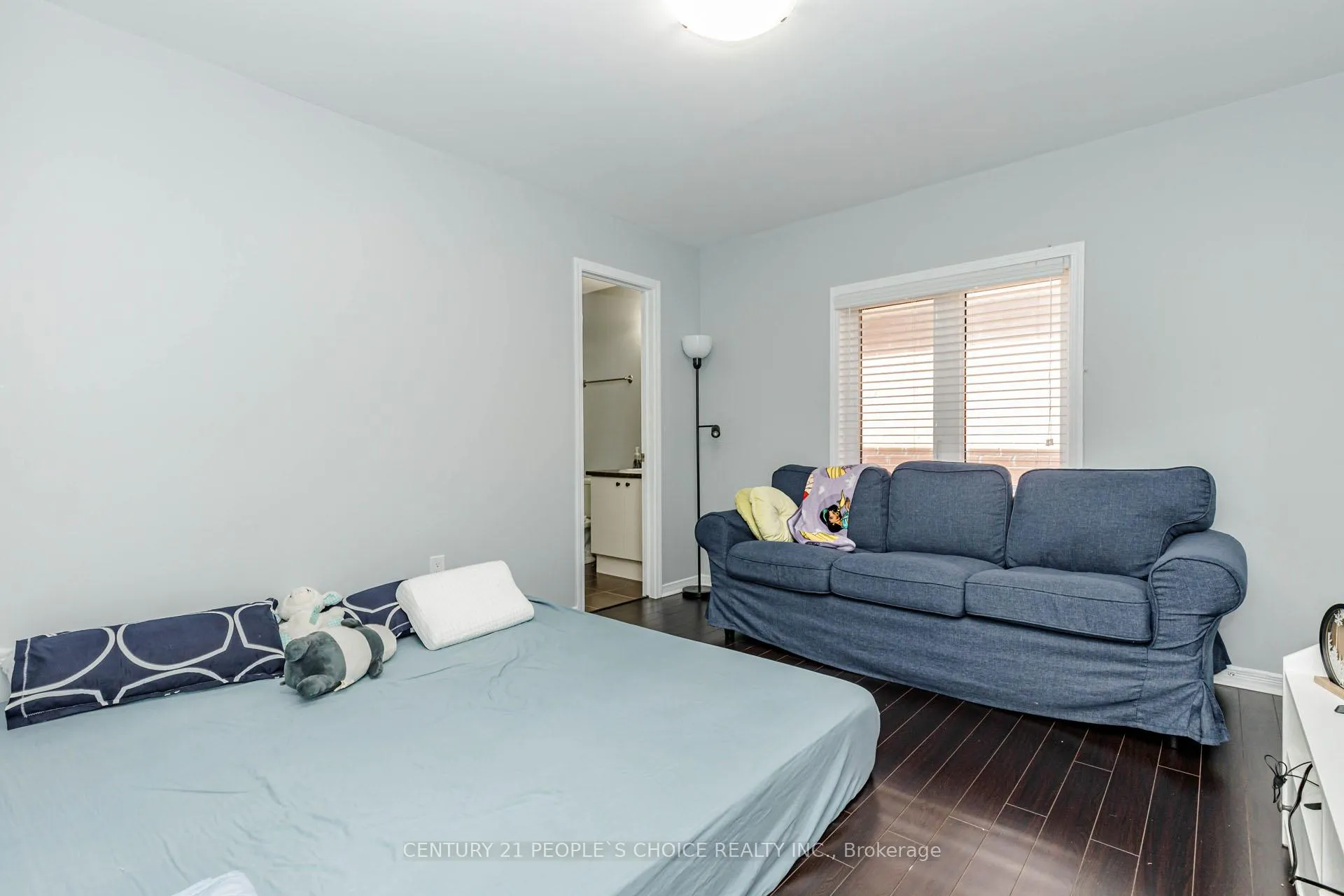 Photo 43 of Unit Upper, 973 Francine Crescent, Mississauga, East Credit — HOMEH